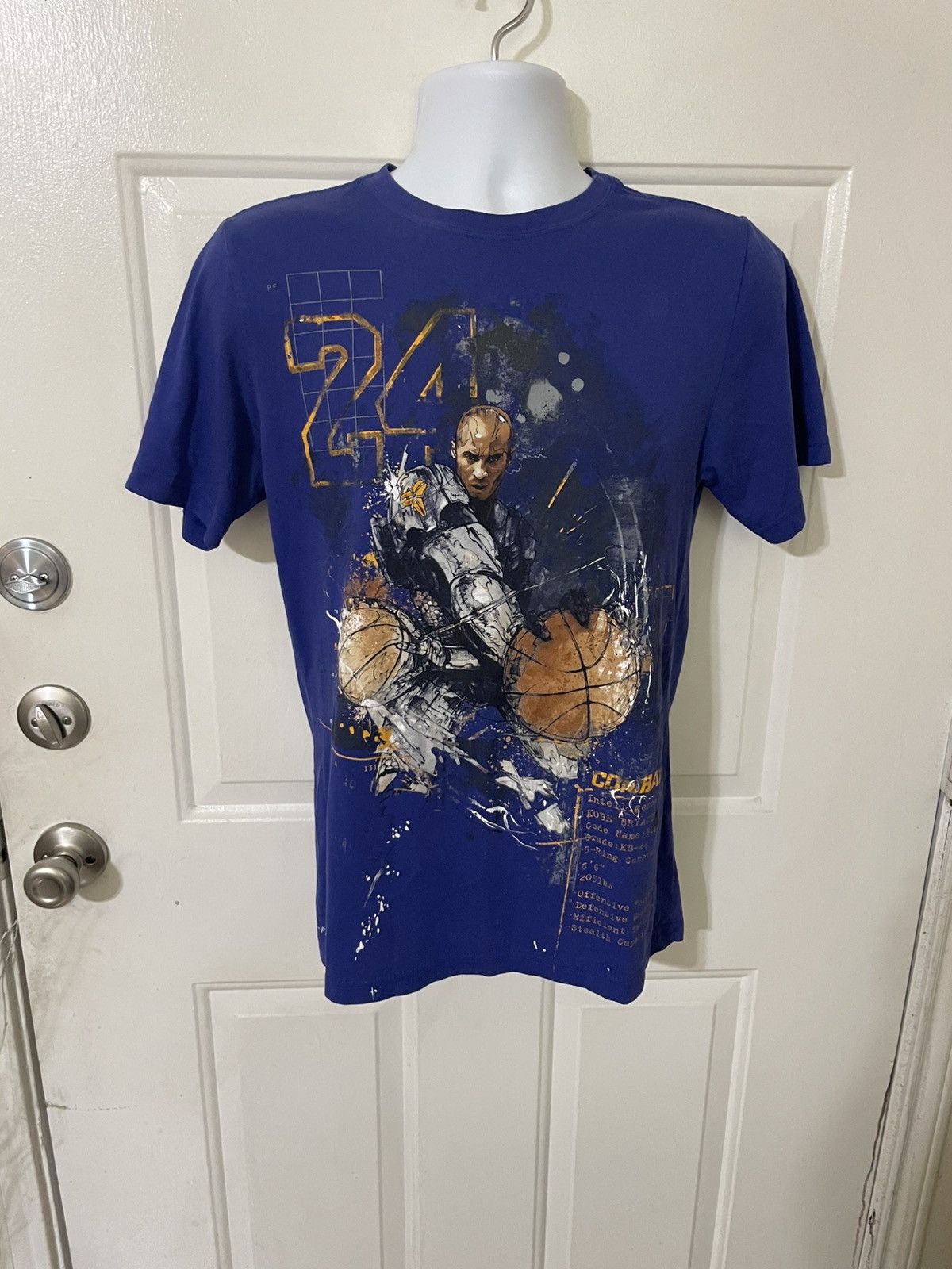 Nike Black Mamba #24 Combat Dri Fit tee Size US S / EU 44-46 / 1 - 2 Thumbnail