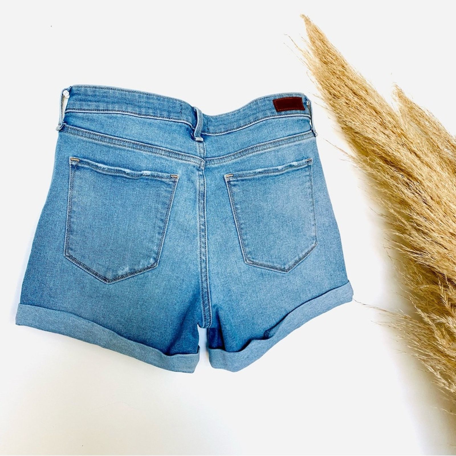 Abercrombie & Fitch ABERCROMBIE FITCH Light Blue Distressed Denim Jean Shorts Size 28" / US 6 / IT 42 - 4 Thumbnail