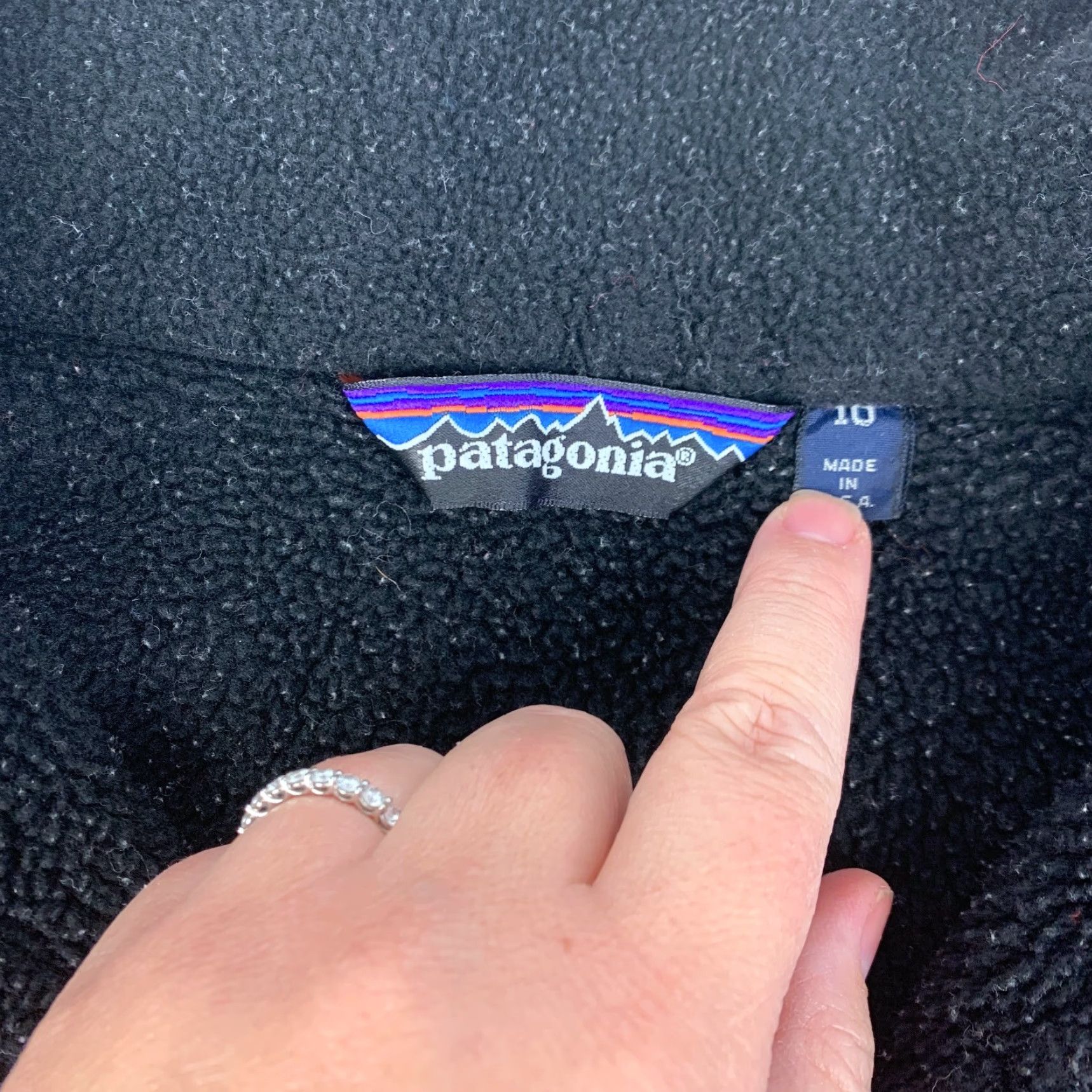 Patagonia VINTAGE Patagonia Jacket Womens 10 Black Fleece Zip Pullover USA 5104 Size L / US 10 / IT 46 - 4 Thumbnail