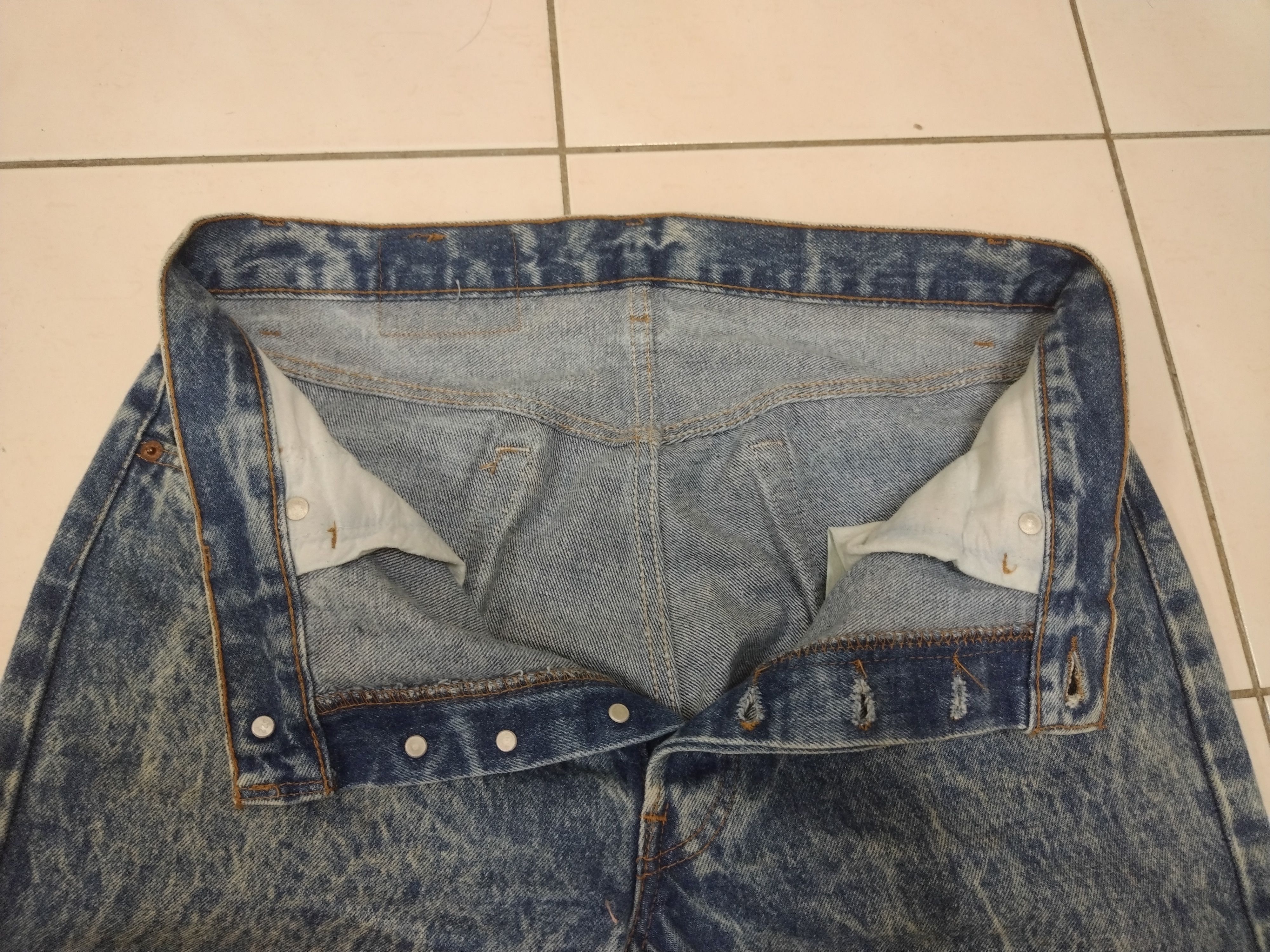 If Six Was Nine × Le Grande Bleu (L.G.B.) × Levi's Crazy acid wash Levi’s Vintage Jeans Size US 34 / EU 50 - 17 Thumbnail