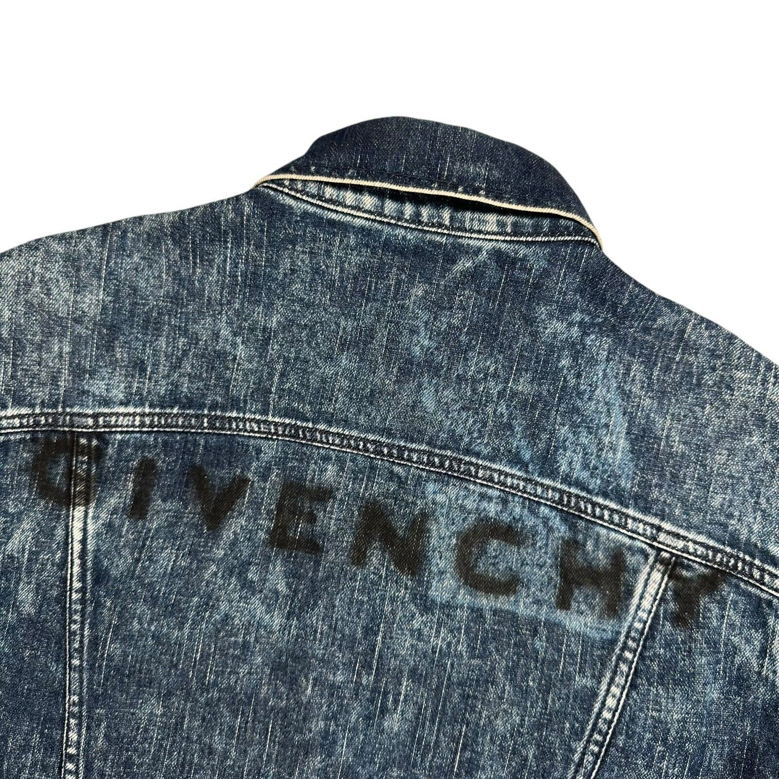 Givenchy Givenchy Size M Denim Jacket Acid Wash Deep Blue Logo Spray Size US S / EU 44-46 / 1 - 6 Thumbnail