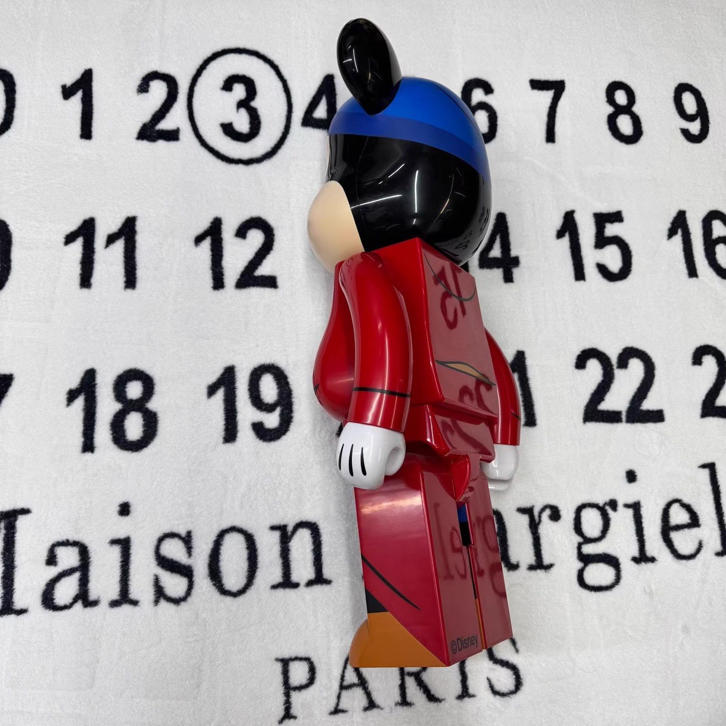 Medicom Toy BE@RBRICK Mickey Mouse 80th Anniversary Q10 Size ONE SIZE - 7 Thumbnail