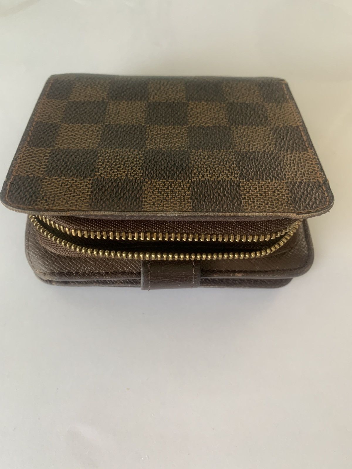 Louis Vuitton Louis Vuitton Signature Damier Wallet Size ONE SIZE - 3 Thumbnail