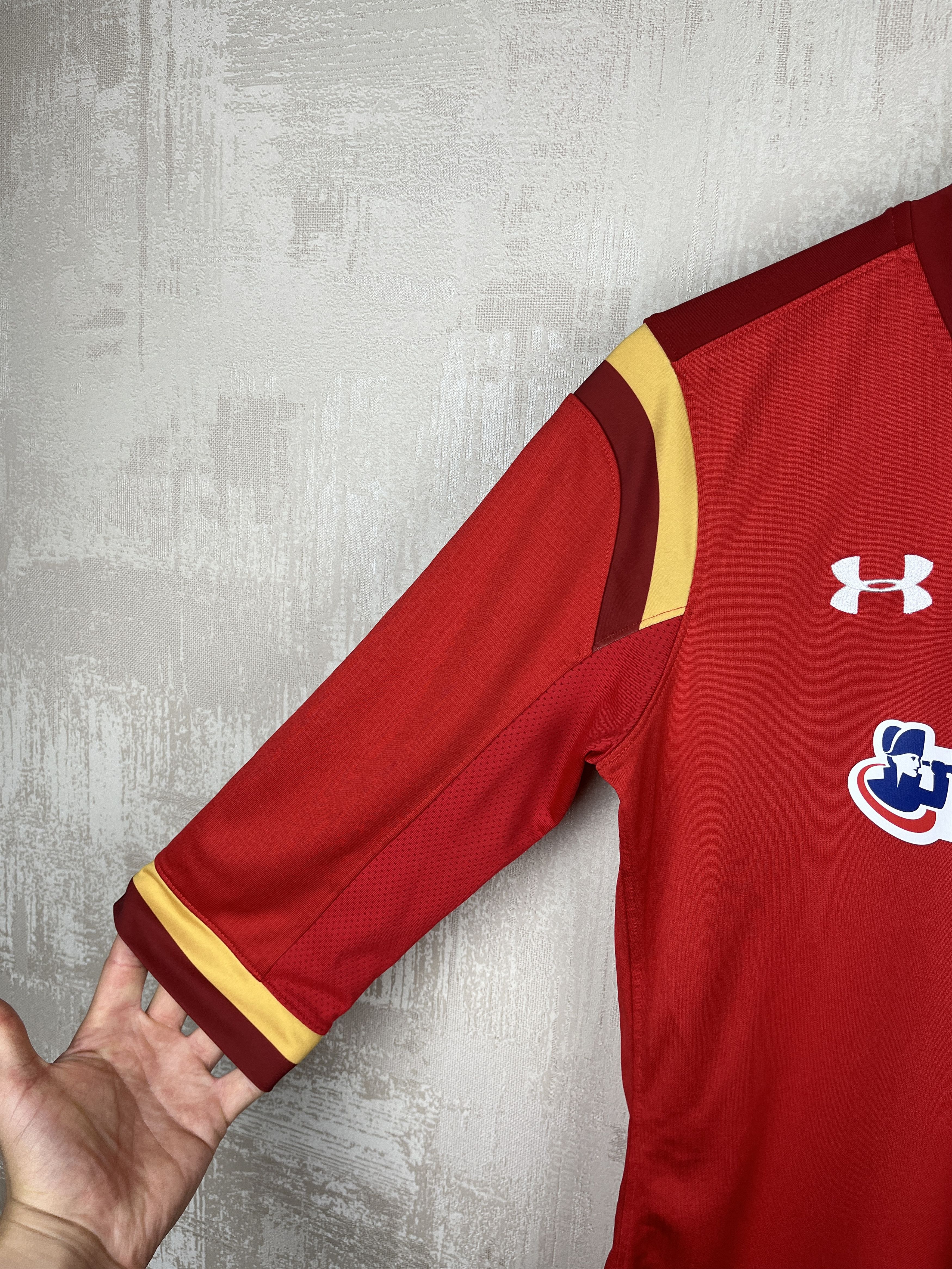 Under Armour Wales WRU Under Armour HeatGear Admiral Rugby Jersey Size US M / EU 48-50 / 2 - 10 Thumbnail