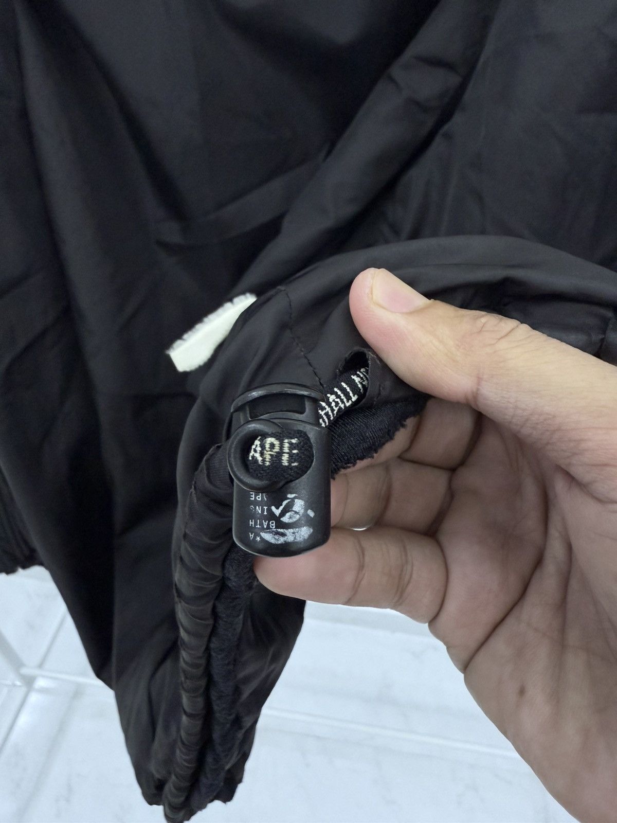 Bape 💥RARE💥90’s BAPE Quilted Repeating Ape Logo Stitched Jacket Size US M / EU 48-50 / 2 - 13 Thumbnail
