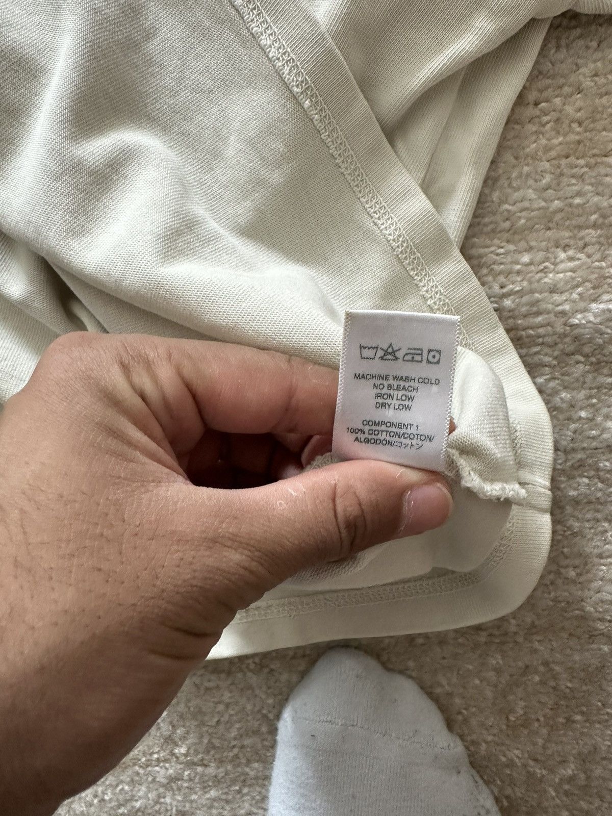 Reese Cooper Reese Cooper SS2022 White And Red Outdoor Supply T-Shirt Size US M / EU 48-50 / 2 - 6 Thumbnail