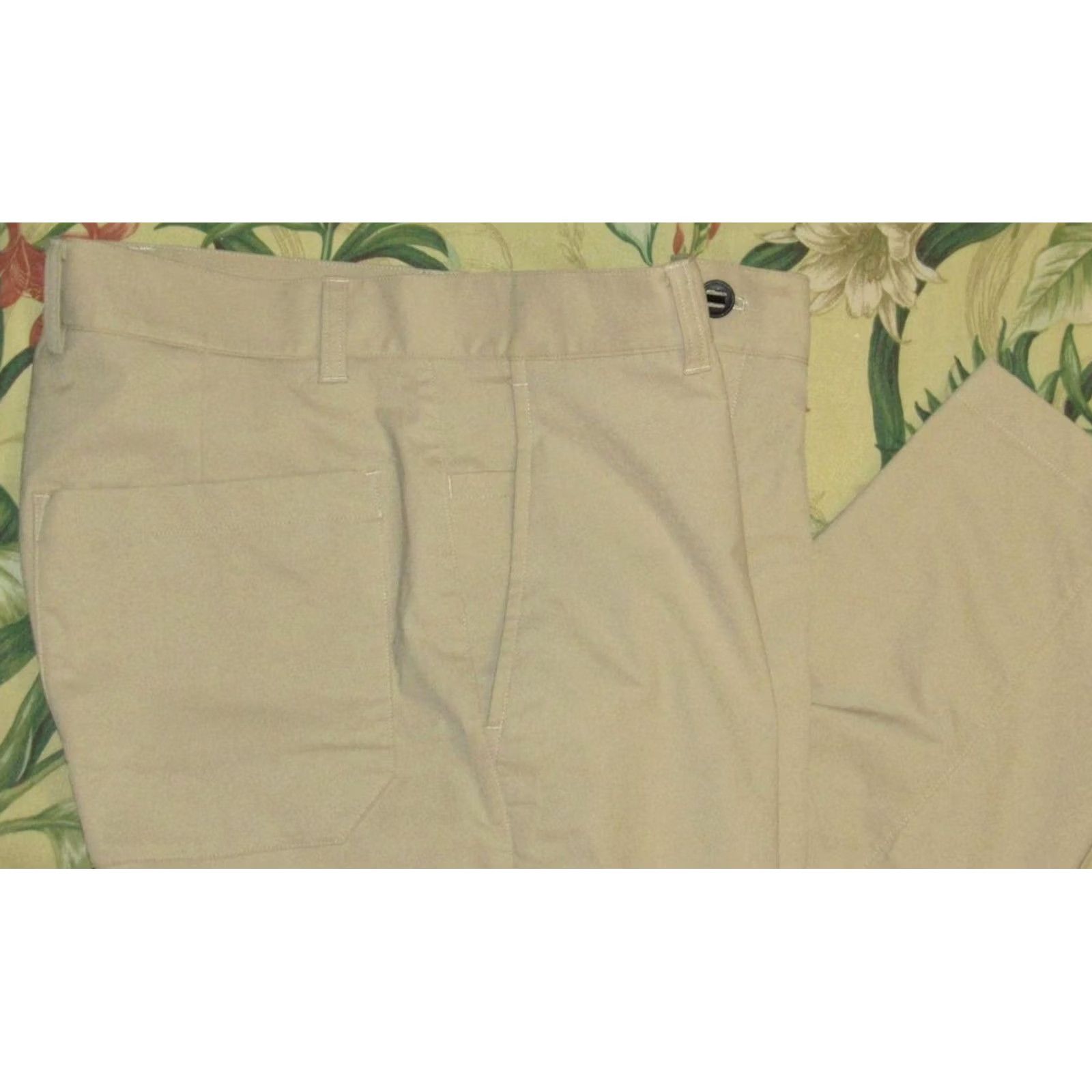 Lululemon LULULEMON Tan Relaxed-Tapered Smooth Twill Trouser Pants 33 x 28 Men's Chino Inseam 33 Color Tan 28 Regular XS? Size US 28 / EU 44 - 2 Thumbnail