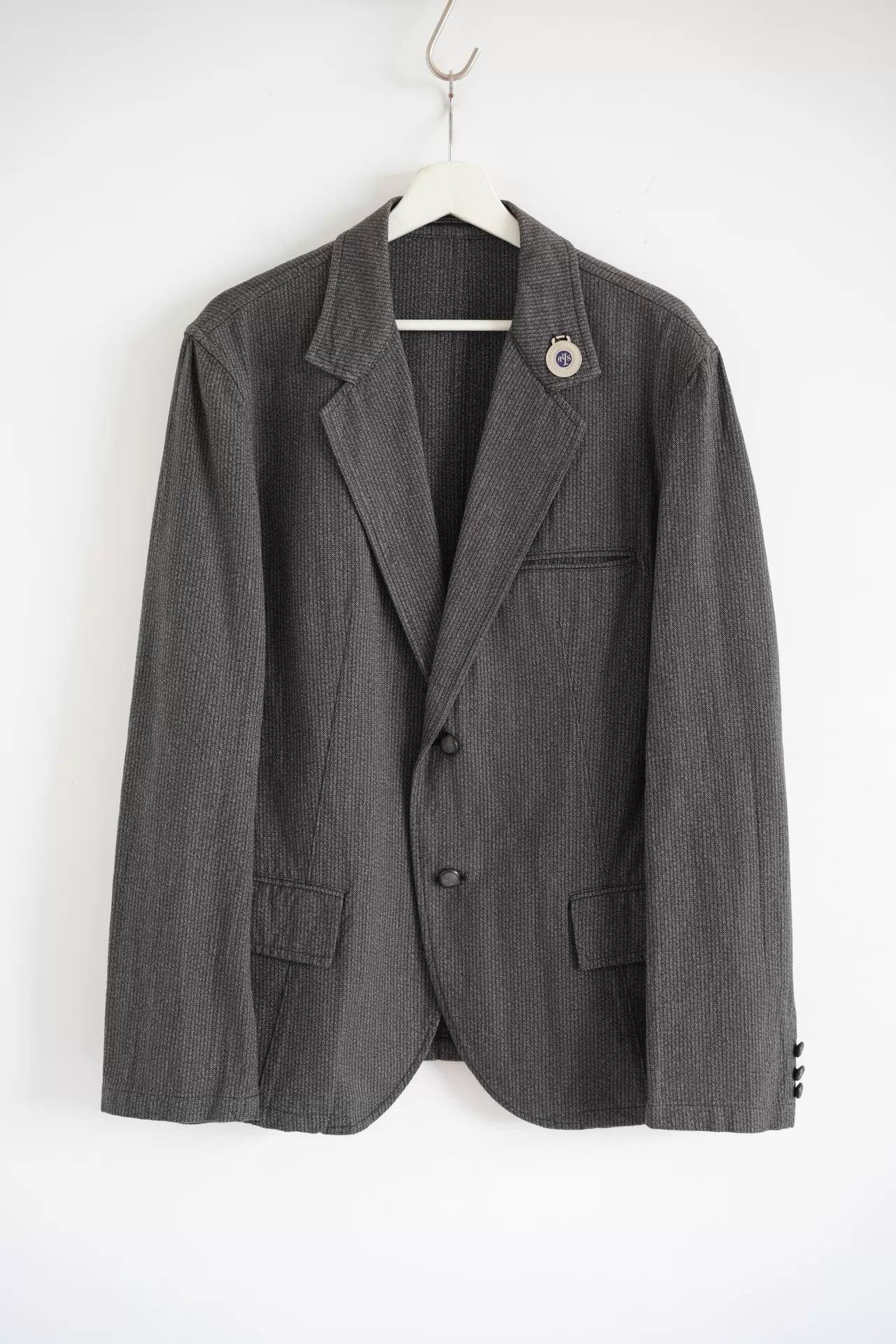Yohji Yamamoto Yohji Yamamoto 10SS Grey Striped Blazer w/ Badge Size US L / EU 52-54 / 3 - 1 Thumbnail