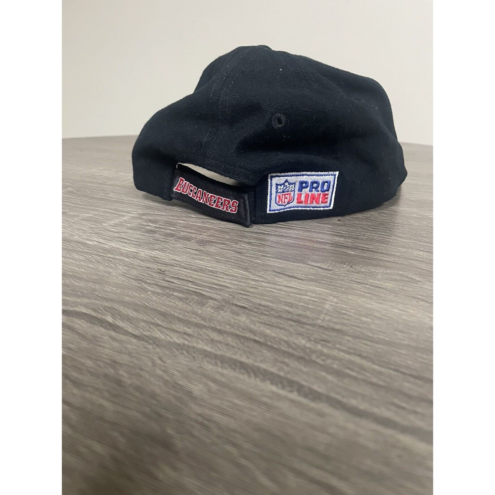 Sports Specialties VTG Sports Specialties Tampa Bay Bucs Pro Line StrapBack Size ONE SIZE - 3 Thumbnail