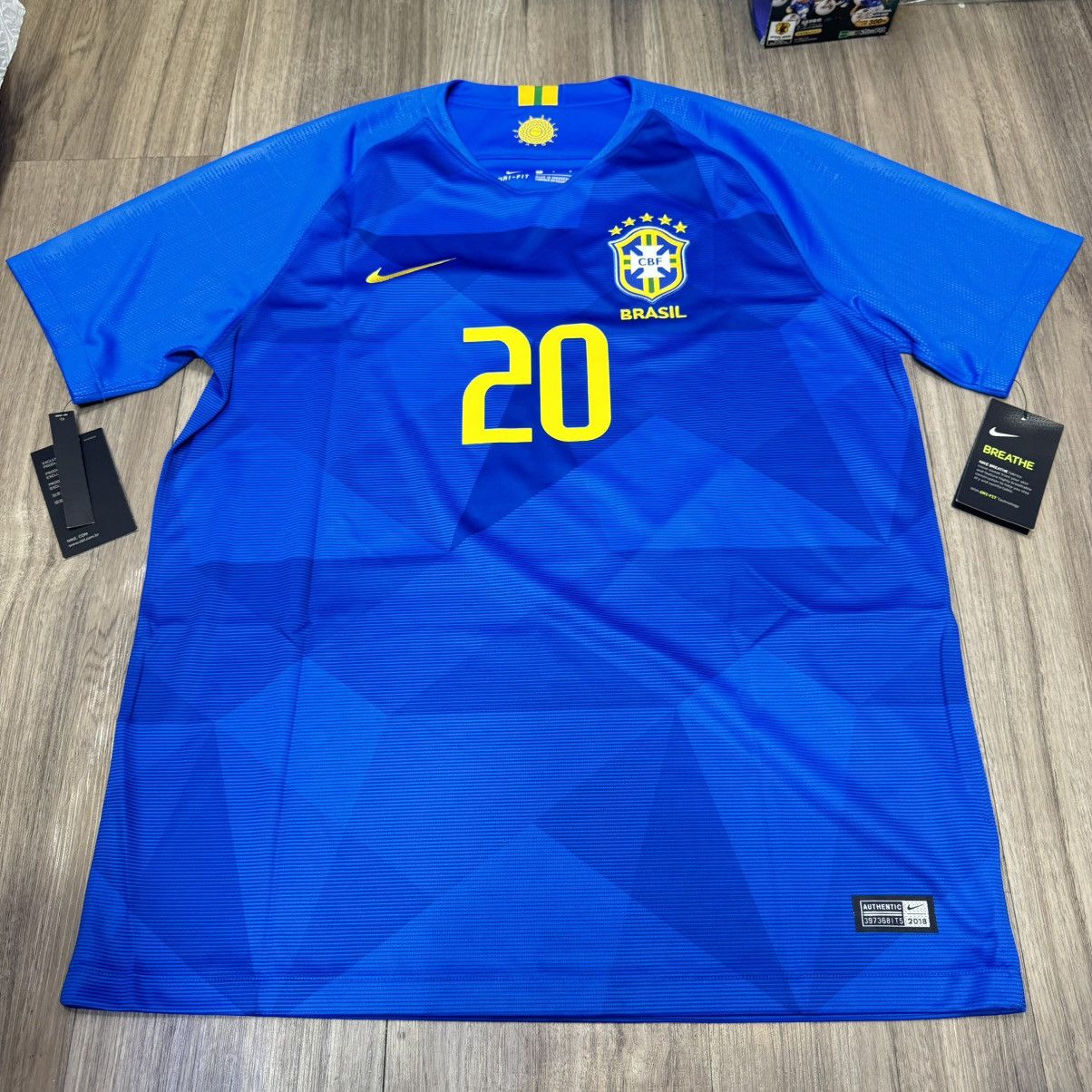 Nike Brazil World Cup 2018 away shirt #20 Firmino Size US L / EU 52-54 / 3 - 1 Thumbnail