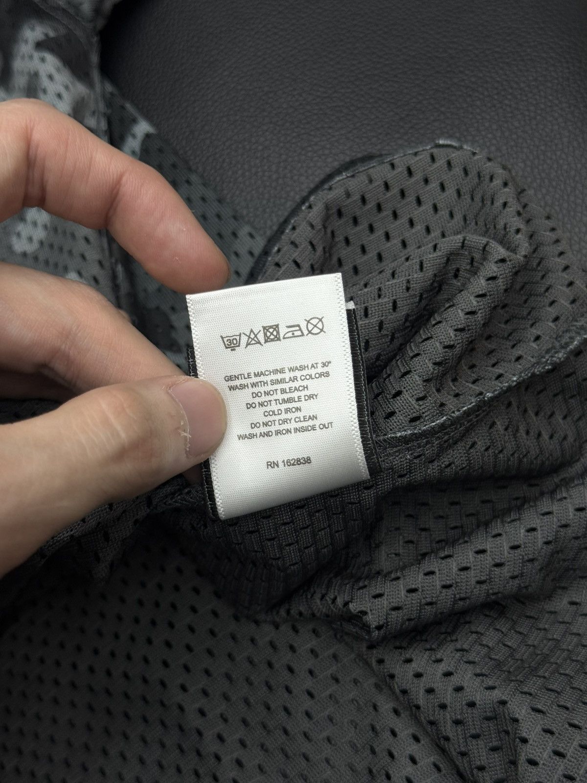 DENIM TEARS Denim Tears Black Camo Cotton Wreath Jersey Size XXL (NEW) Size US XXL / EU 58 / 5 - 11 Thumbnail