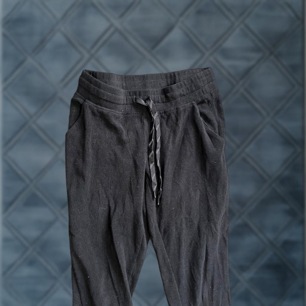 Andrew Marc Marc New York Andrew Marc Joggers Size Small Black Loungewear Stretch Size 28" / US 6 / IT 42 - 1 Thumbnail