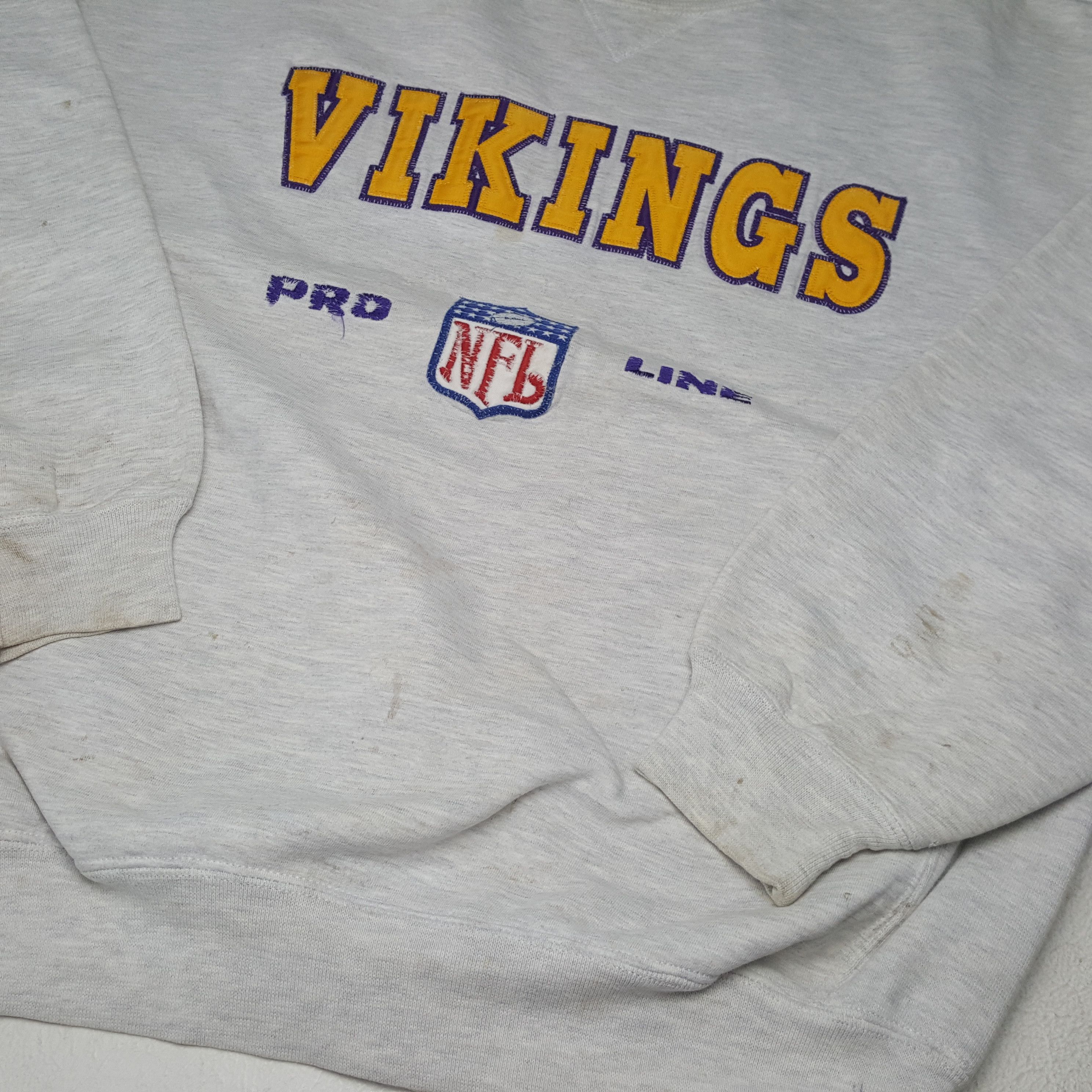 NFL × Vintage Vintage VIKINGS American Football NFL Team Sweatshirt C286N2 Size US L / EU 52-54 / 3 - 8 Thumbnail