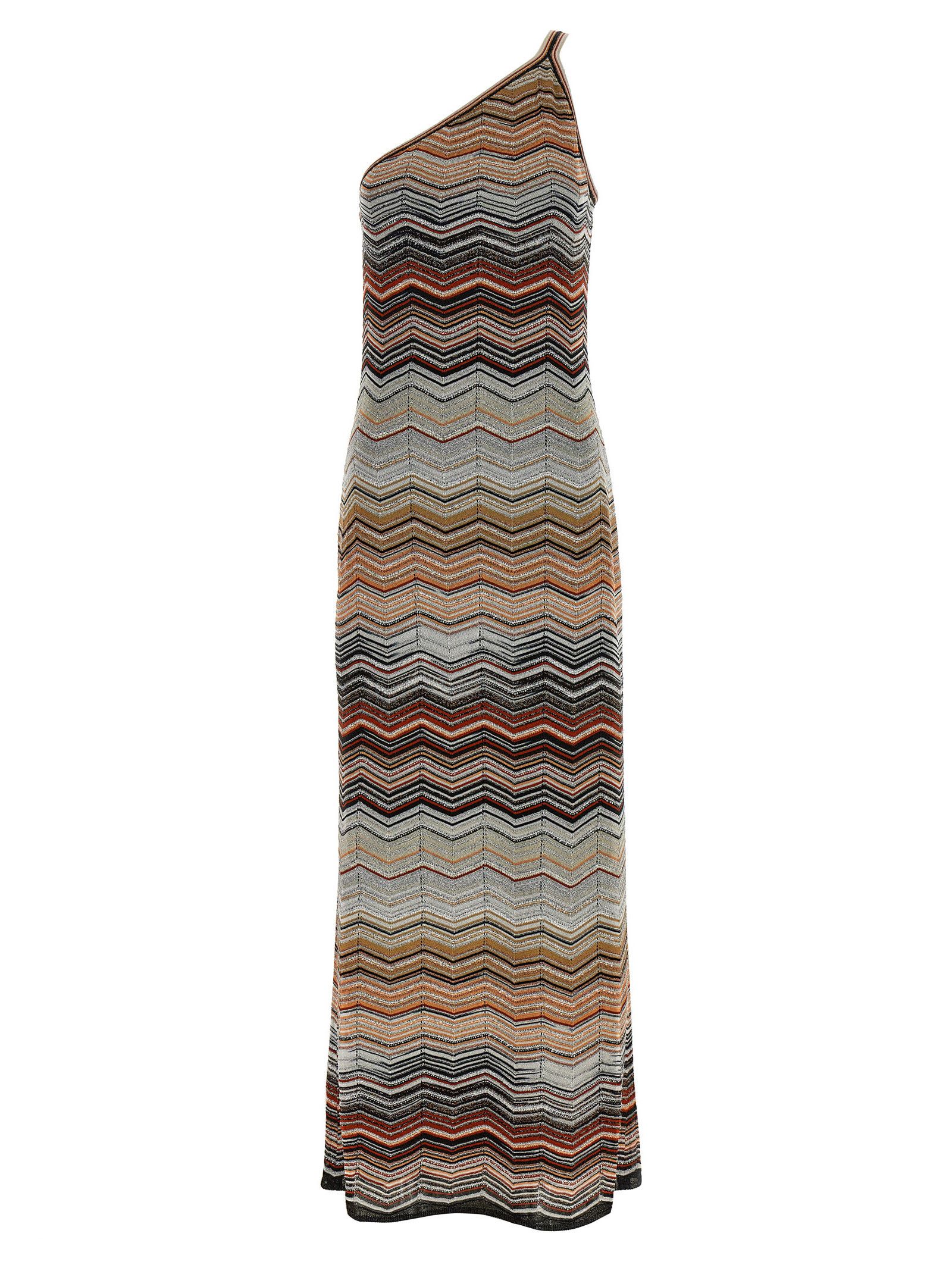 One-shoulder dress