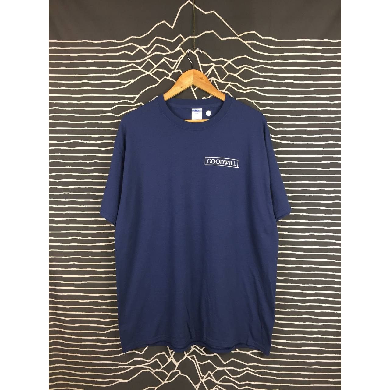 Vintage Vtg Y2K Goodwill Industries Goodwill Rocks Promo Tee Size US XL / EU 56 / 4 - 4 Thumbnail