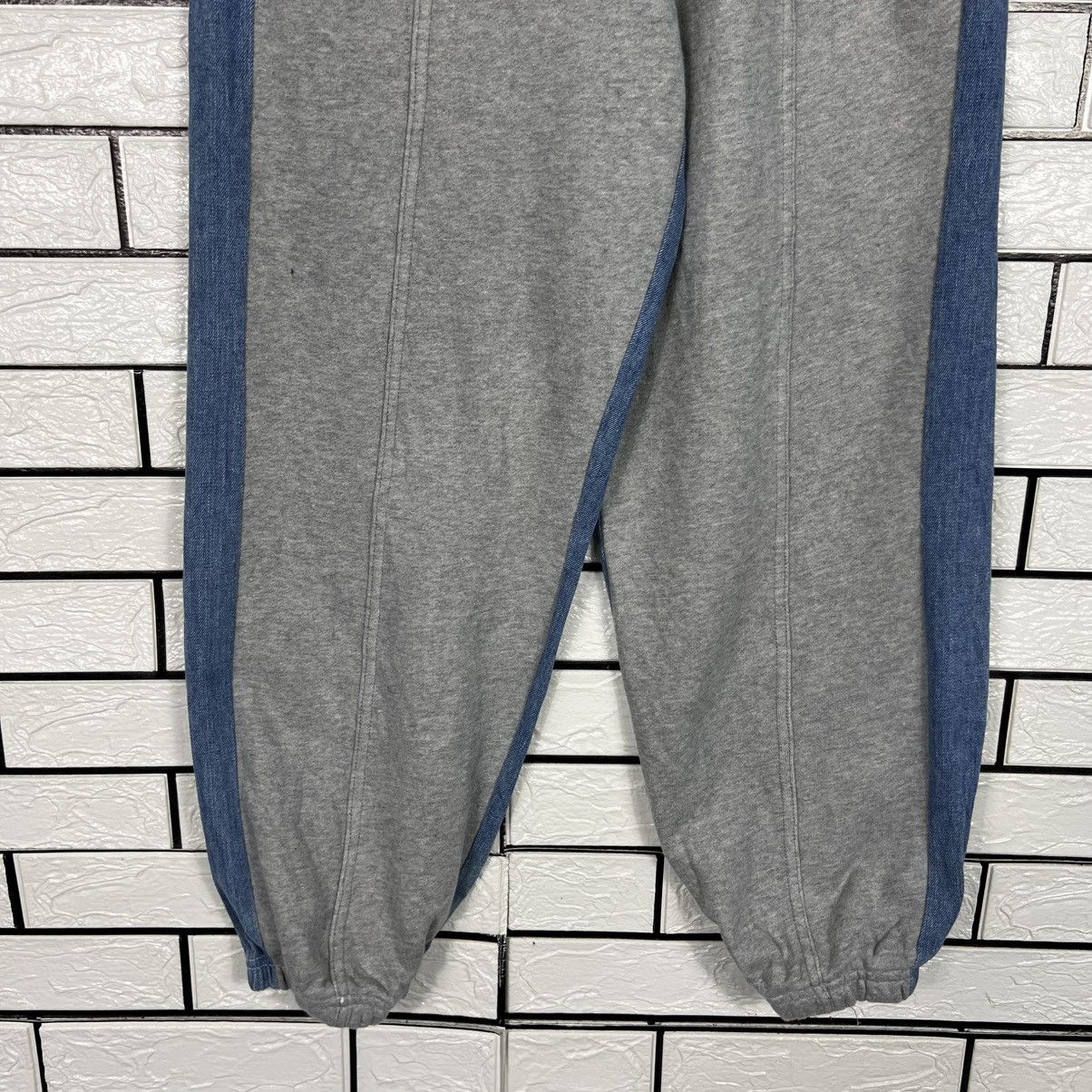 Japanese Brand SLOW RECORD HOUSE Asura Denim Sweat Pants #4214-C192 Size US 26 / EU 42 - 6 Thumbnail