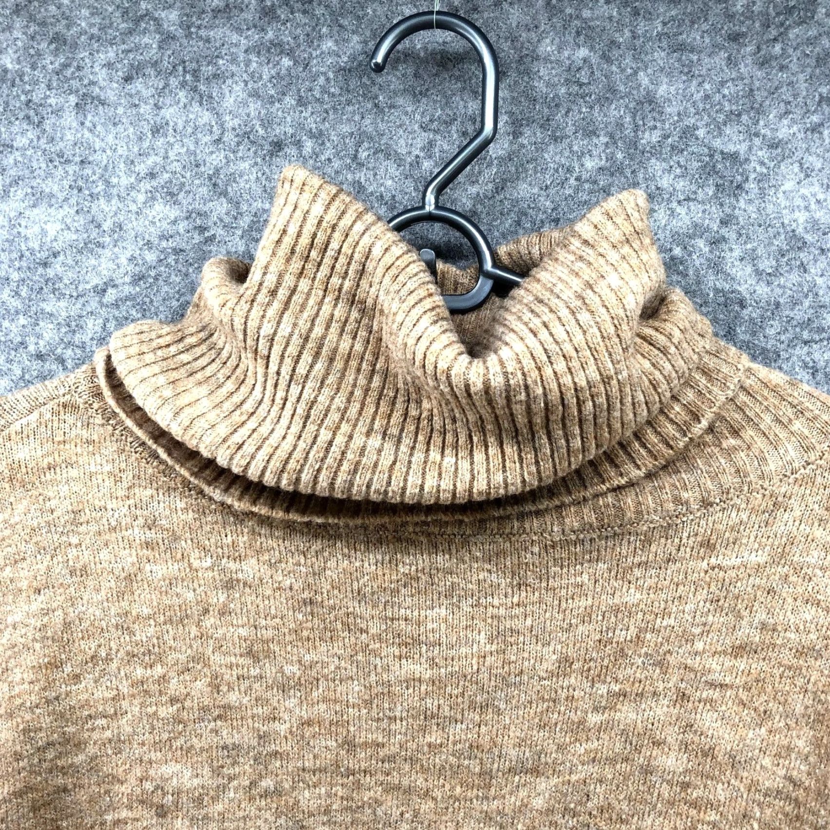 H&M H&M Oversized Turtleneck Sweater Womens XS With Wool Tan Soft Camel Cozy Knit Size XS / US 0-2 / IT 36-38 - 3 Thumbnail