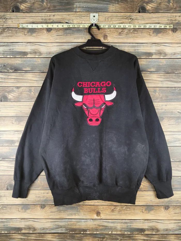 NBA Chicago Bulls vintage NBA big logo sweatshirt #46-202DL Size US L / EU 52-54 / 3 - 1 Thumbnail
