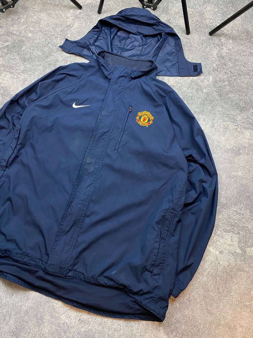 Nike × Vintage Nike Manchester United Nylon Jacket Size US XL / EU 56 / 4 - 2 Thumbnail