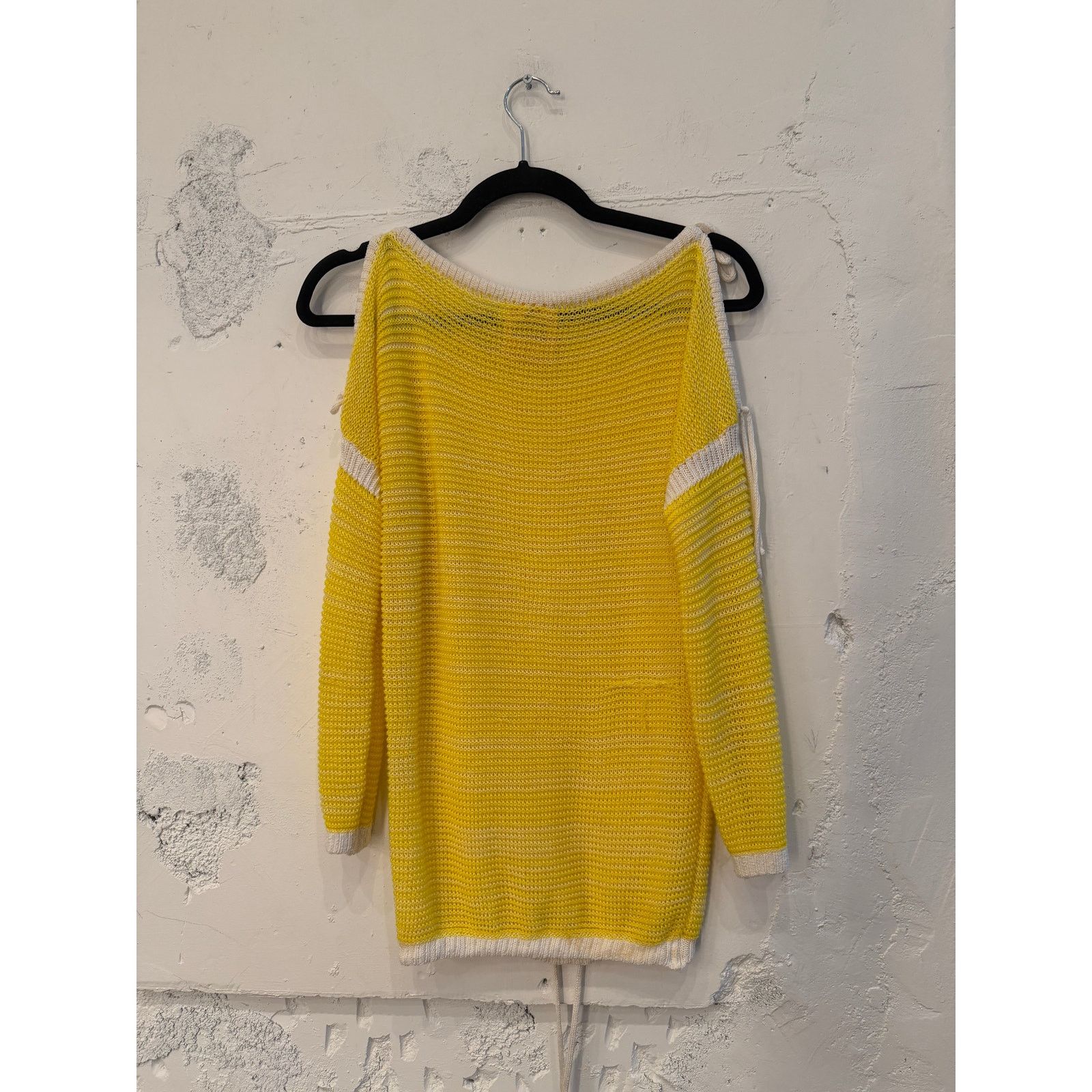 Courreges Vintage Courreges Paris Knit Sweater Size XS / US 0-2 / IT 36-38 - 2 Thumbnail