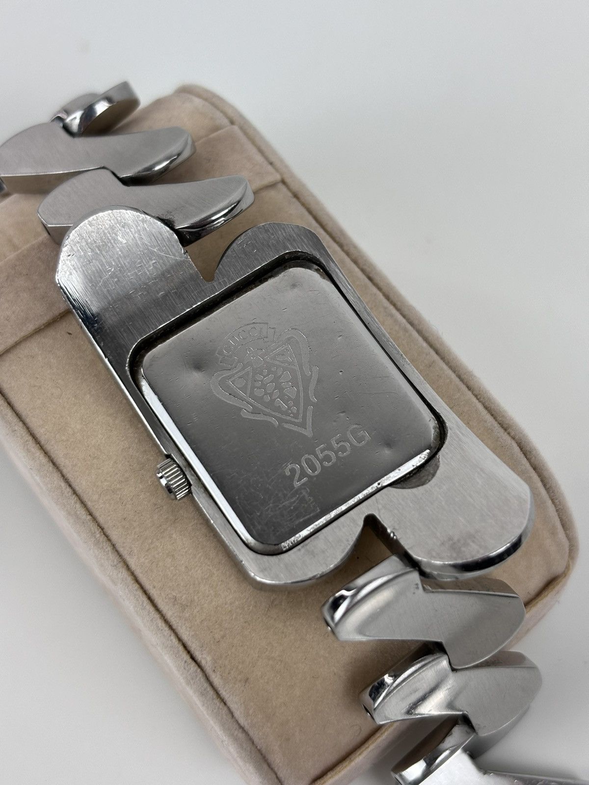 Designer × Gucci × Paolo Gucci RARE 2055G Swiss Made Stainless Steel ZigZag Bracelet Quartz Wristwatch Size ONE SIZE - 18 Thumbnail