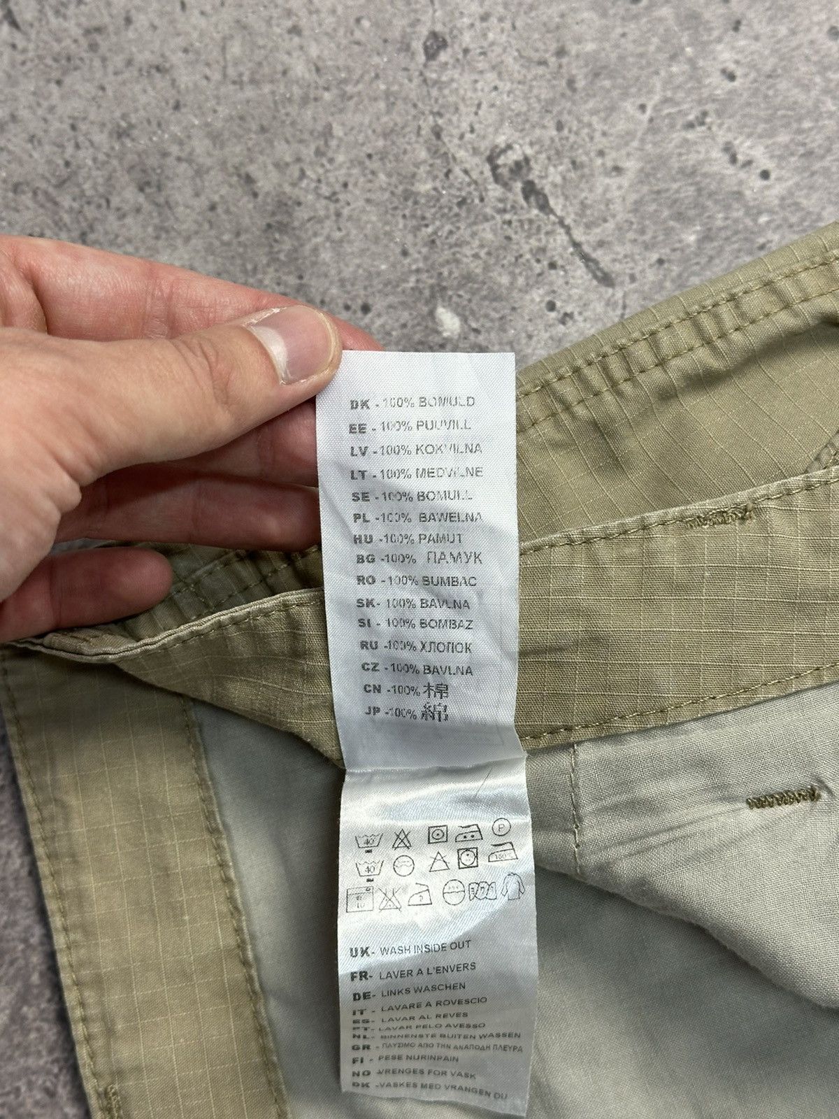 Carhartt × Vintage Vintage Carhartt Cargo Distressed Pants Faded Beige Y2K Size US 32 / EU 48 - 10 Thumbnail