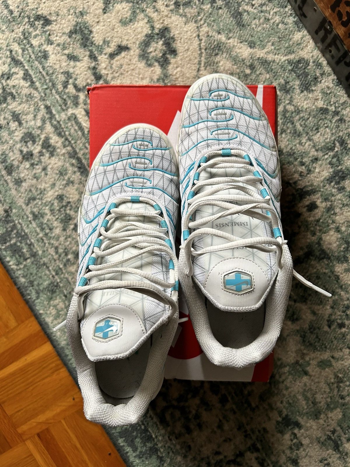 Nike Nike Air Max Plus TNs Marseille Size US 10.5 / EU 43-44 - 5 Thumbnail