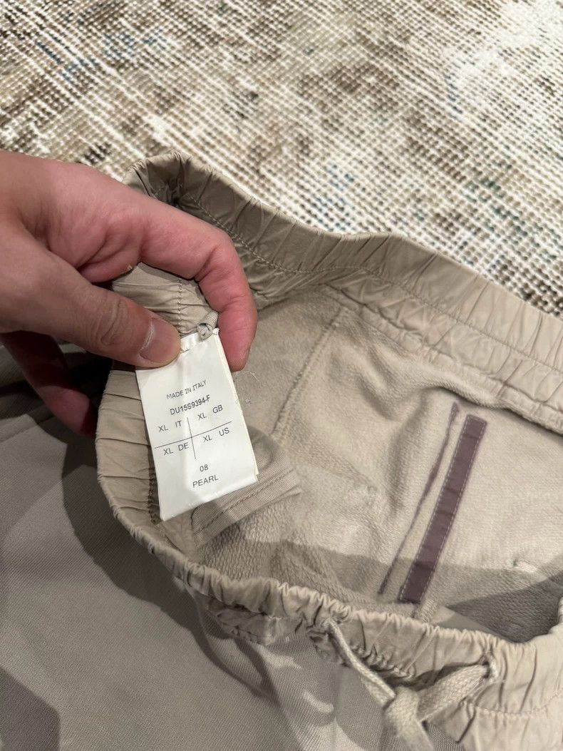 Rick Owens rick owens size xl Khaki shorts Size US 30 / EU 46 - 3 Thumbnail
