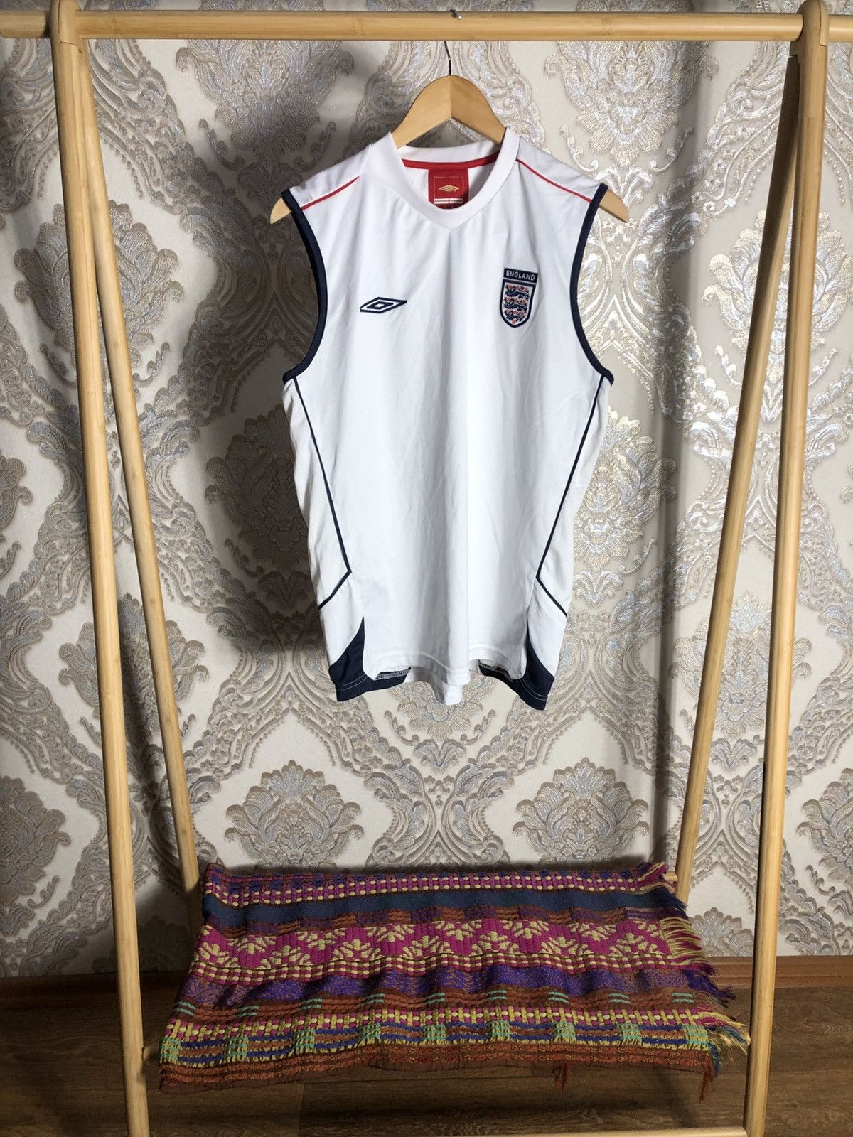 Vintage VERY RARE UMBRO ENGLAND MANCHESTER RETRO SOCCER JERSEY 90s Size US XL / EU 56 / 4 - 1 Thumbnail
