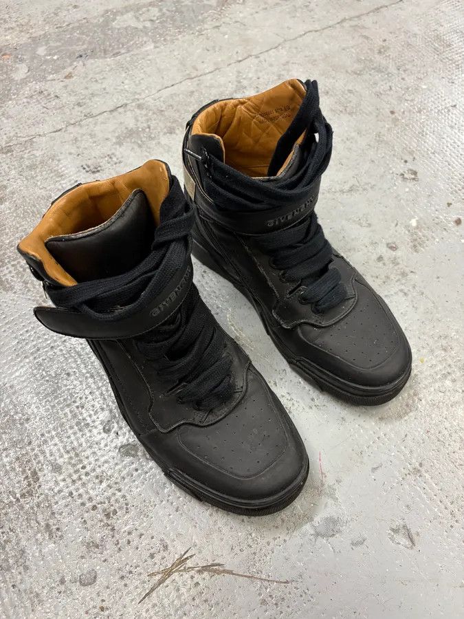Givenchy AW2014 Givenchy Black High Leather Tyson Sneakers Size US 7 / EU 40 - 4 Thumbnail