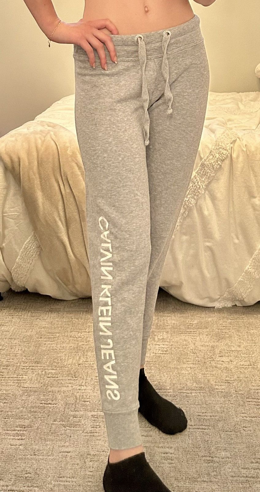 Calvin Klein Calvin Klein grey sweatpant joggers Size 26" / US 2 / IT 38 - 1 Thumbnail
