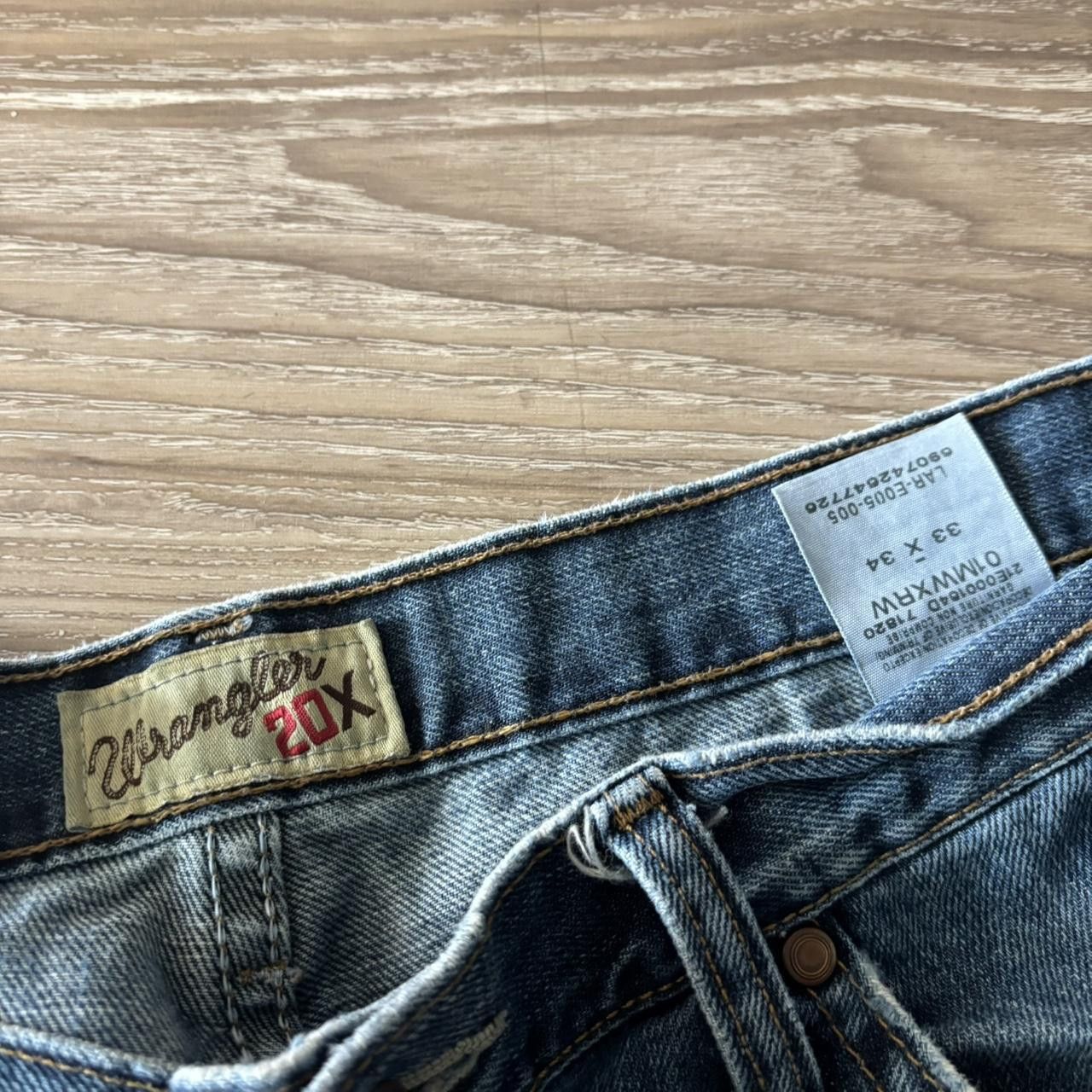 Vintage Crazy Vintage Y2K/2000s Grunge Dark Wash Essential Denim Jeans! 33x33 Size US 33 - 8 Thumbnail