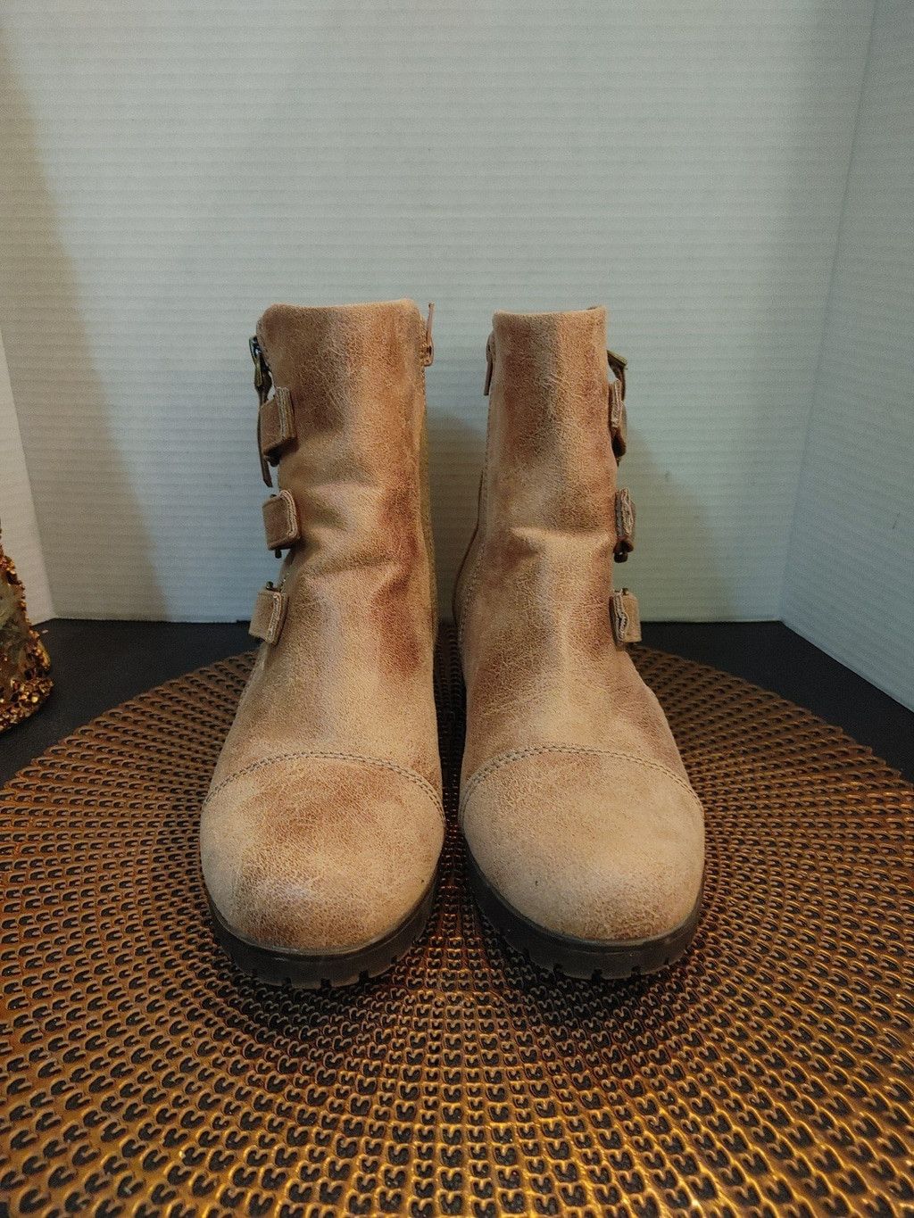 Sugar Sugar Inayah Boots Size 9.5M Size US 9 / IT 39 - 2 Thumbnail