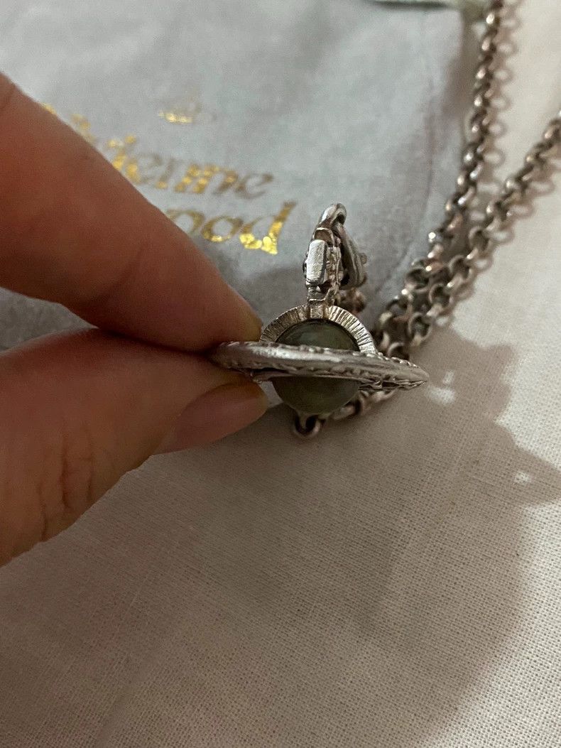 Vivienne Westwood Vivienne Westwood Carved Flower Orb Necklace Size ONE SIZE - 4 Thumbnail