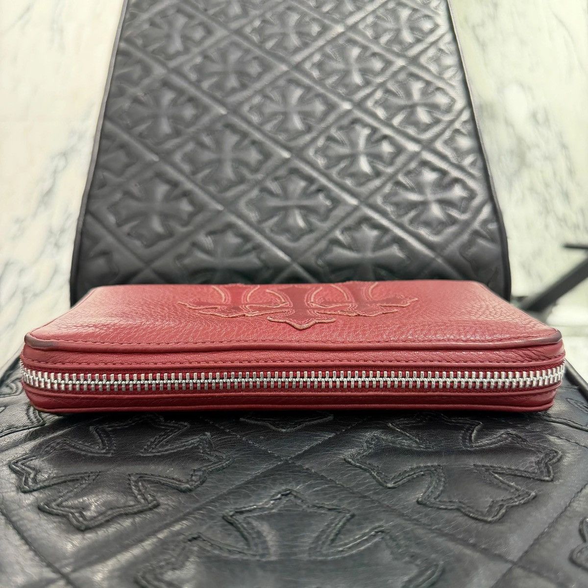 Chrome Hearts Chrome Hearts red cemetery triple cross leather patch wallet Size ONE SIZE - 5 Thumbnail