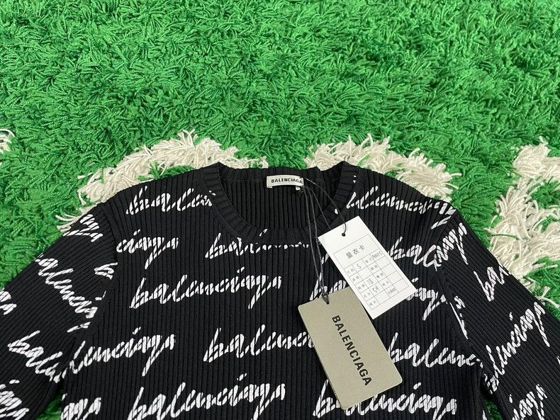 Balenciaga Balenciaga Cursive Bullet Screen Knitted Sweater Size US S / EU 44-46 / 1 - 3 Thumbnail