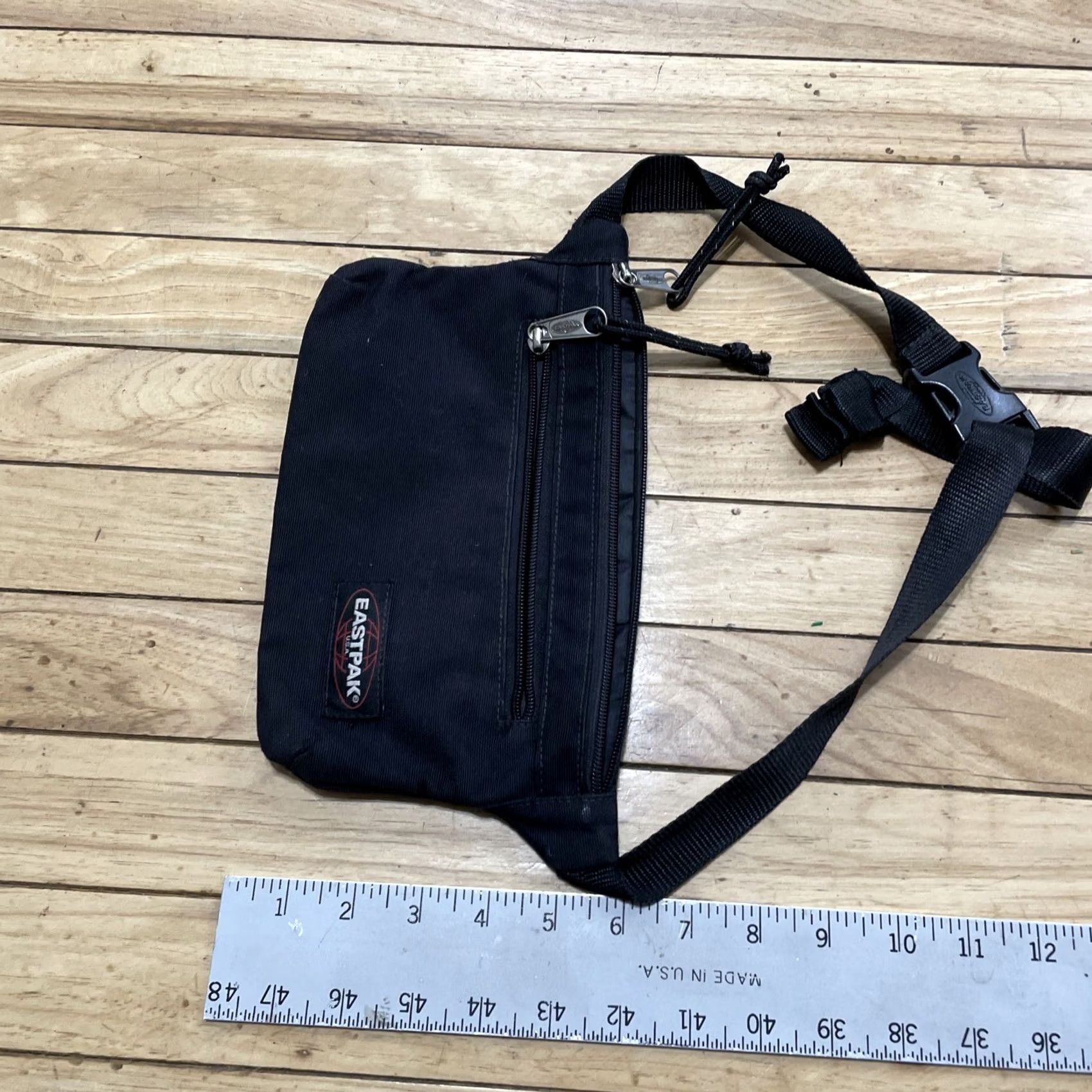 Eastpak Eastpak Vintage 1990s Fanny Pack Crossbody Bag USA Adjustable Strap Black 6x10 Size ONE SIZE - 7 Thumbnail