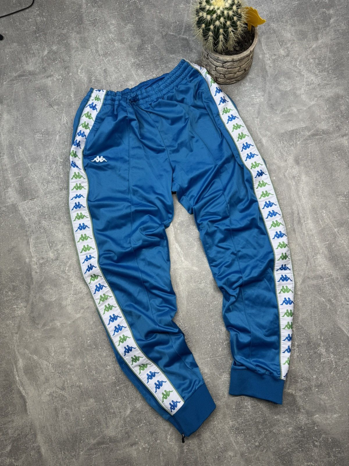 Kappa × Vintage VINTAGE KAPPA BLUE CLASSIC STRIPE TRACK PANTS Size US 33 - 2 Thumbnail