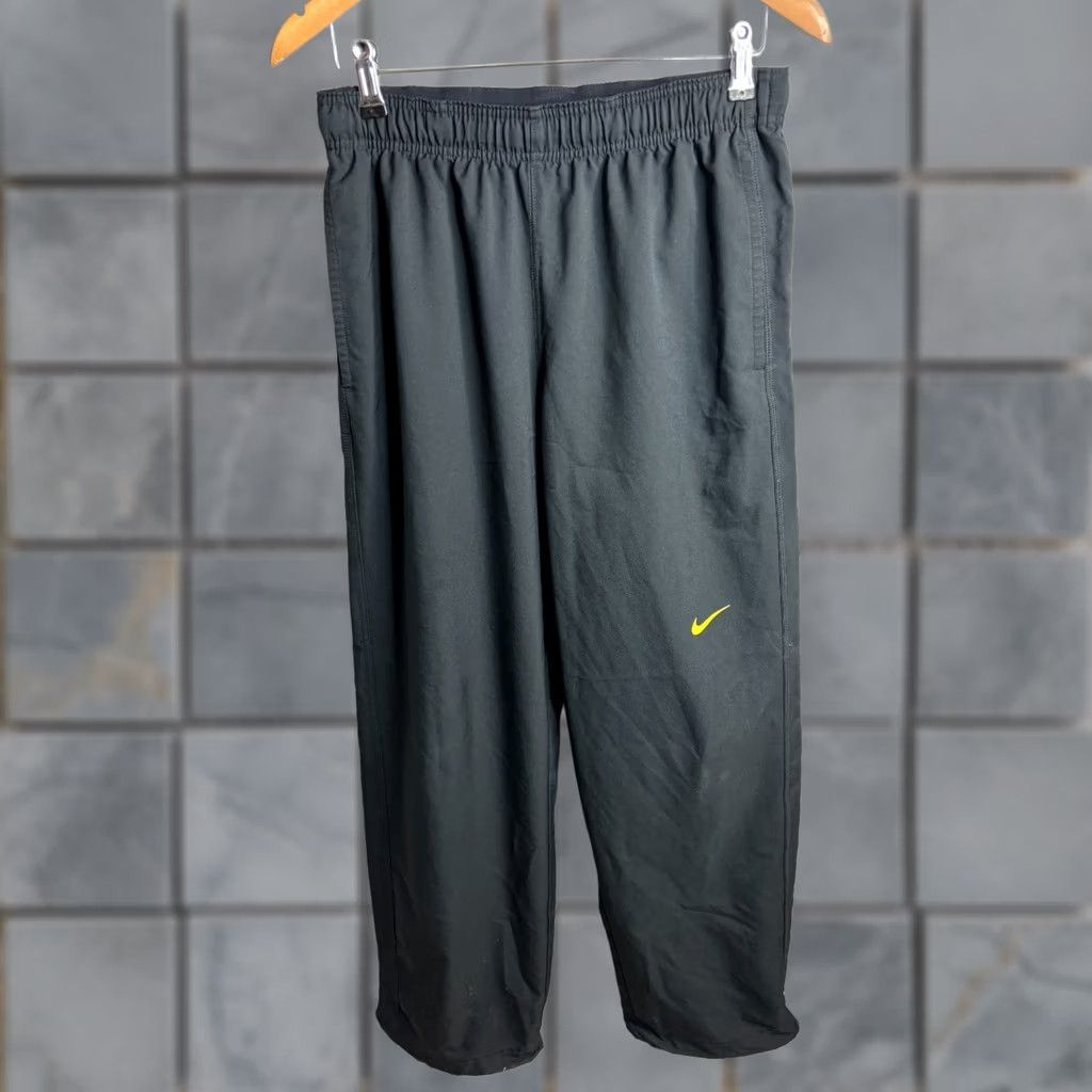 Nike Nike Livestrong Pants Mens M Gray Yellow Swoosh Windbreaker Ankle Zip Y2K Size 40R - 1 Thumbnail