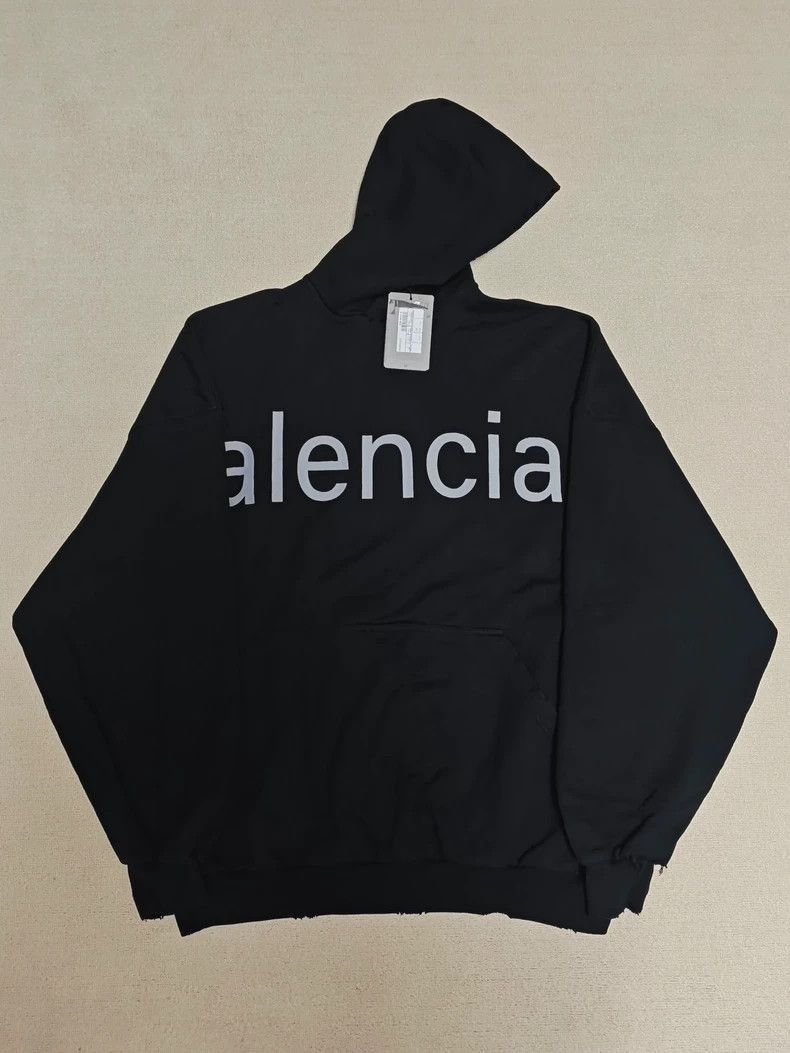 Balenciaga Balenciaga 23fw Corrupt Website Embroidered Water Washed Da Size US M / EU 48-50 / 2 - 1 Thumbnail