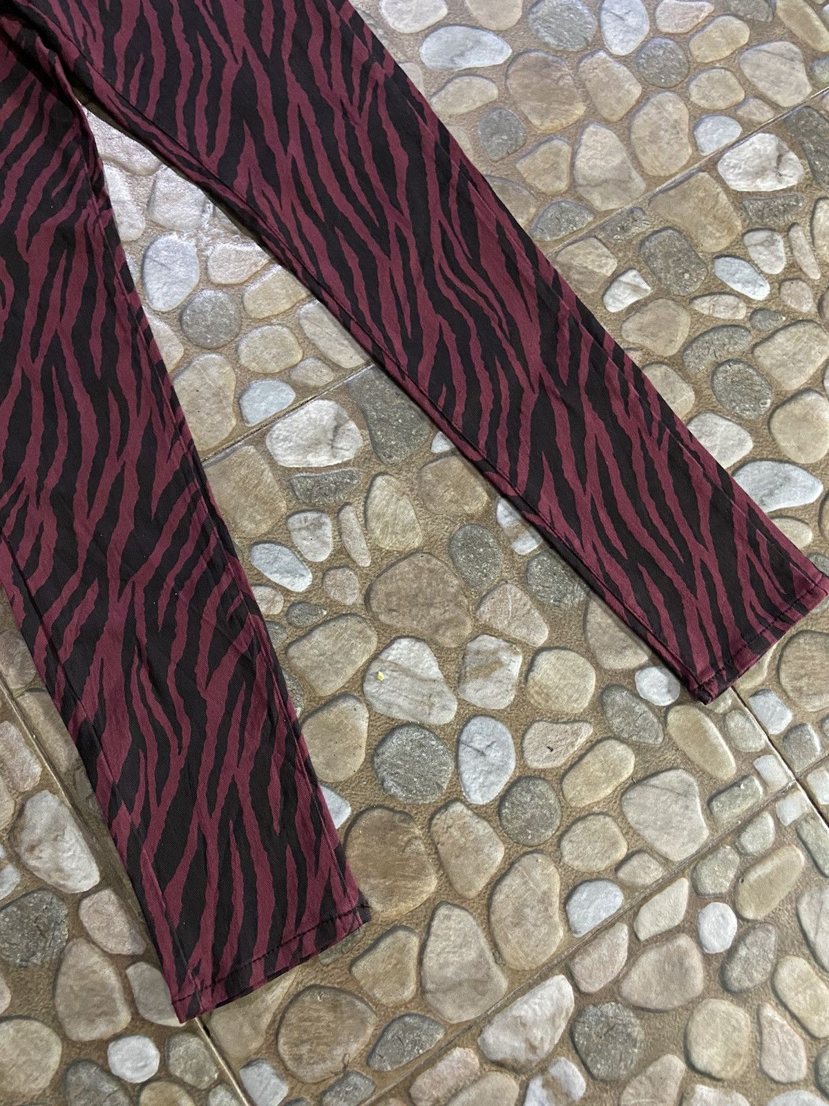 Hysteric Glamour × If Six Was Nine × Japanese Brand VTG GLAMOUR PUNK L.G.B STYLE LEOPAD DENIM PANTS Size 26" / US 2 / IT 38 - 6 Thumbnail