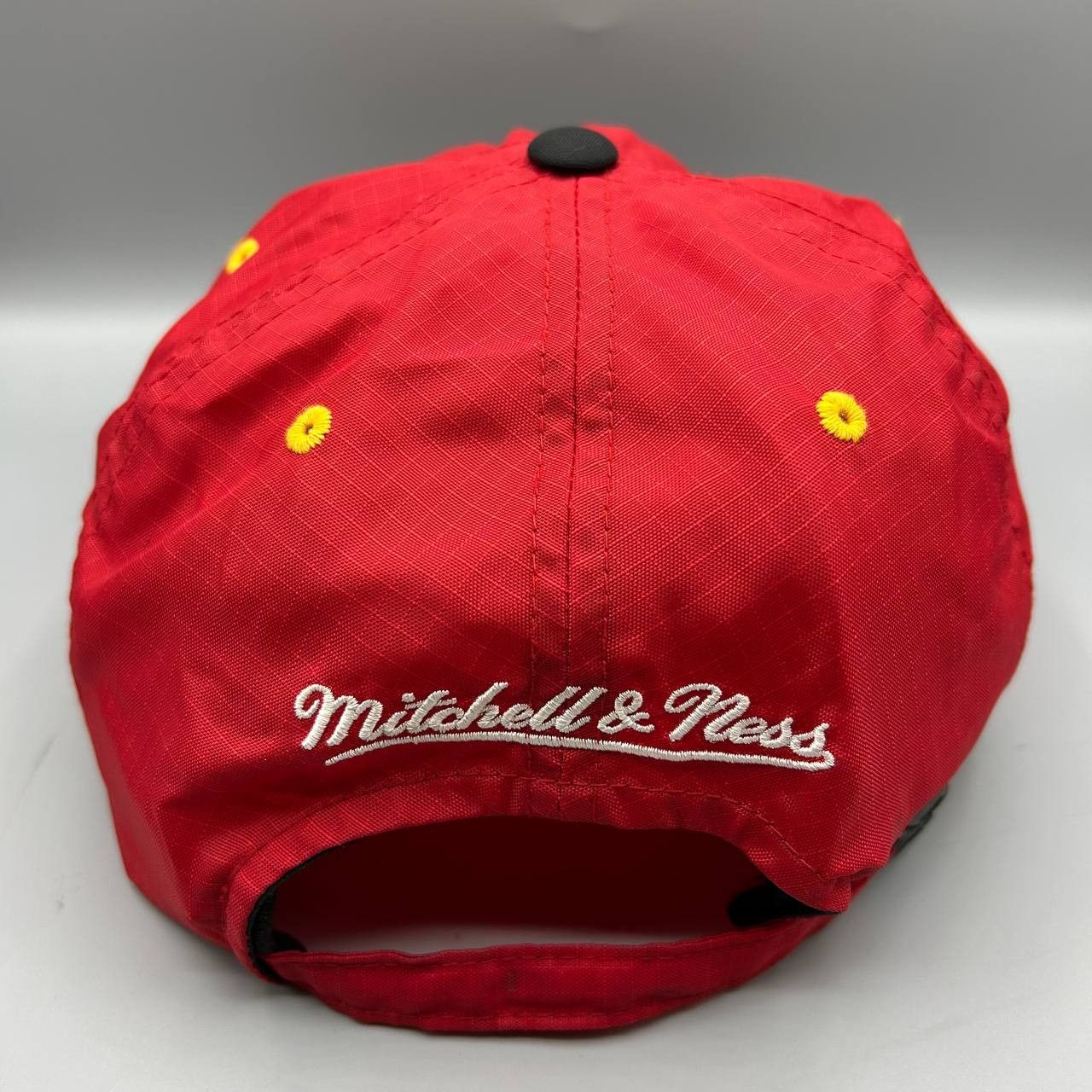 Mitchell & Ness Chicago Blackhawks Hat Men Mitchell & Ness Strap Back Cap Size ONE SIZE - 5 Thumbnail