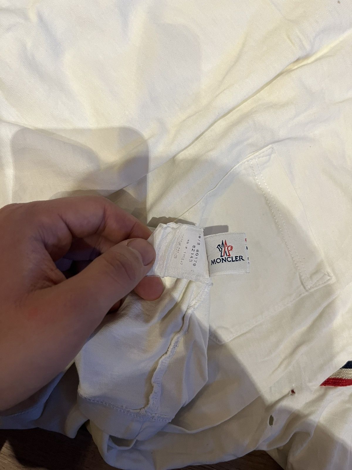 Moncler Moncler white short sleeve T-Shirt with pocket Size US XXL / EU 58 / 5 - 5 Thumbnail