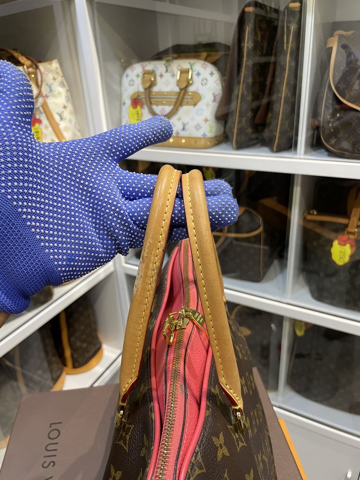 Louis Vuitton AUTHENTIC LOUIS VUITTON MONOGRAM PALLAS MM HANDBAG Size ONE SIZE - 14 Thumbnail