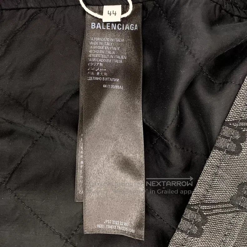 Balenciaga Balenciaga Black Lock Logo Full Print Mulberry Silk Collar Size US S / EU 44-46 / 1 - 6 Thumbnail