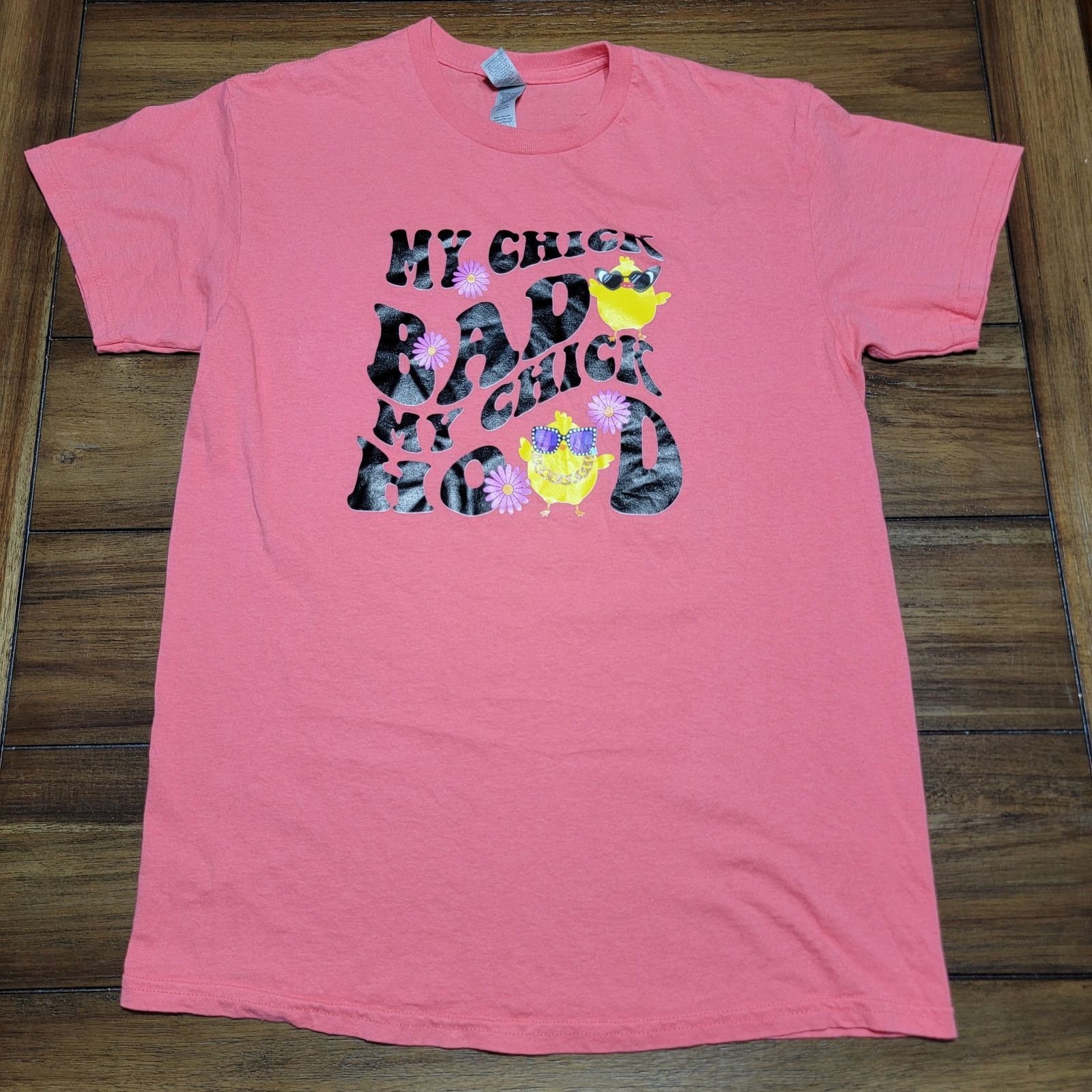 Gildan Gildan Salmon Tee "My Chick Bad My Chick Hood" - Size Medium Size M / US 6-8 / IT 42-44 - 1 Thumbnail