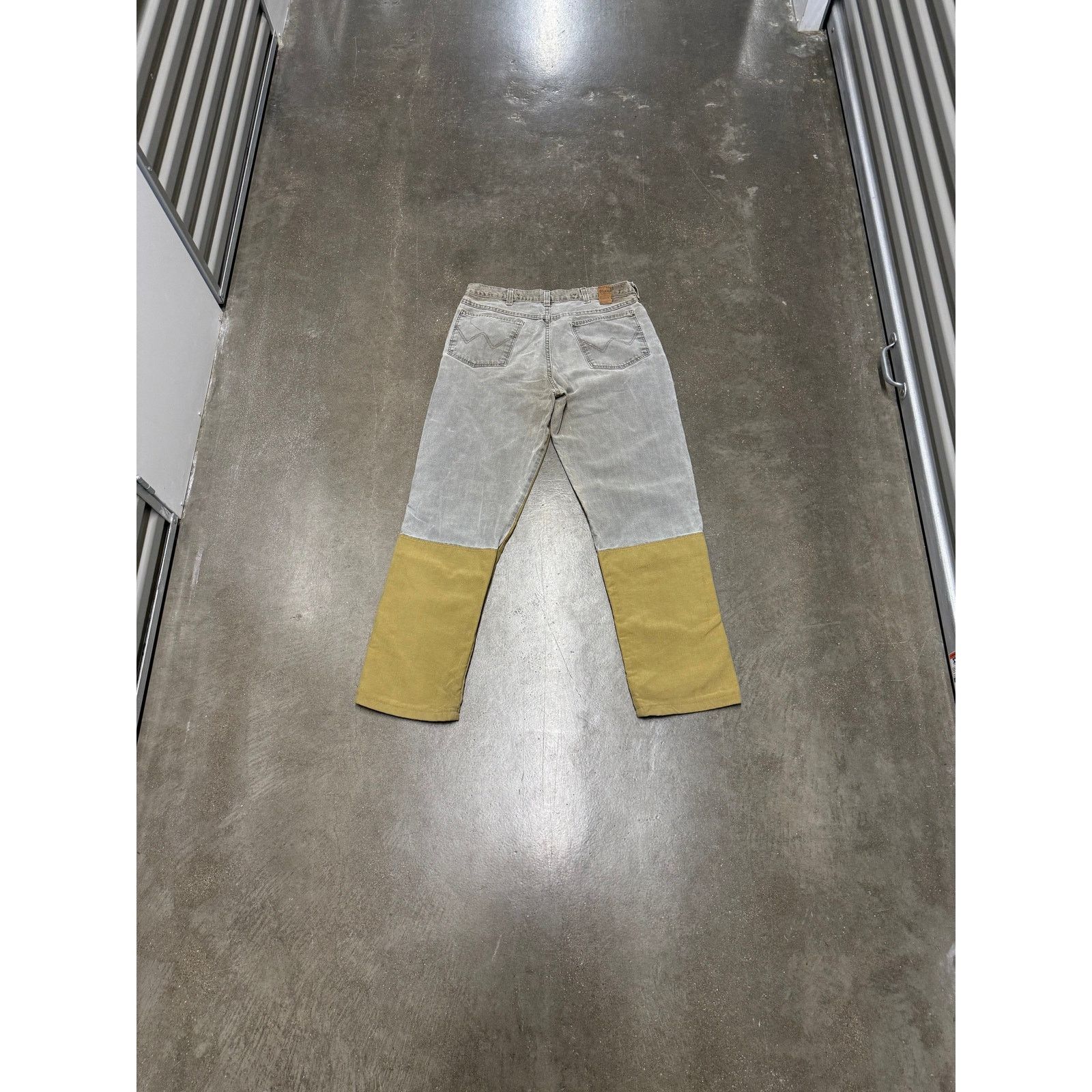 Wrangler Vintage Distressed Wrangler Double Knee Two Tone Field Pants Size US 30 / EU 46 - 2 Thumbnail