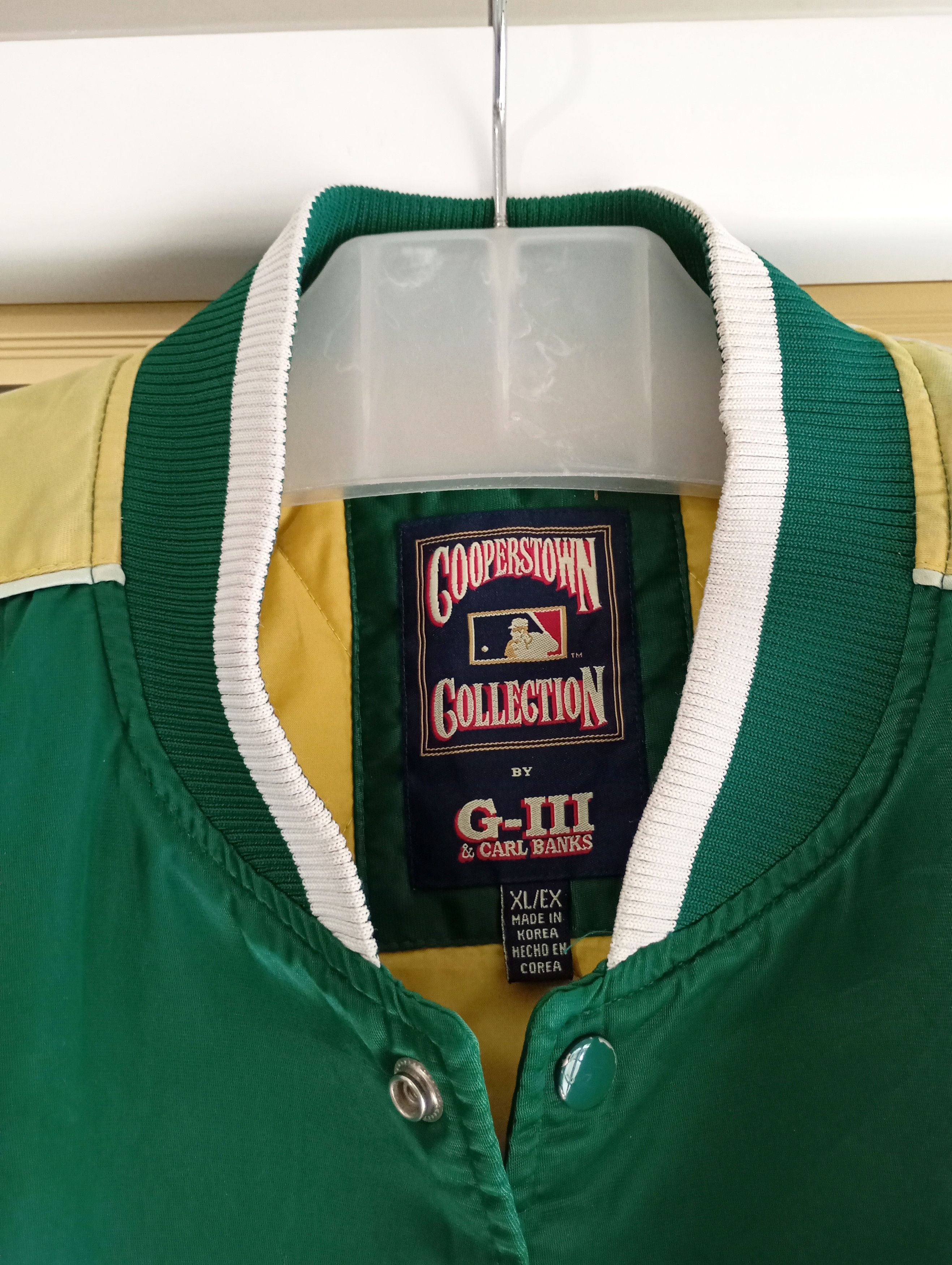 MLB Vintage Oakland Athletics Majestic Jacket Size US XL / EU 56 / 4 - 9 Thumbnail