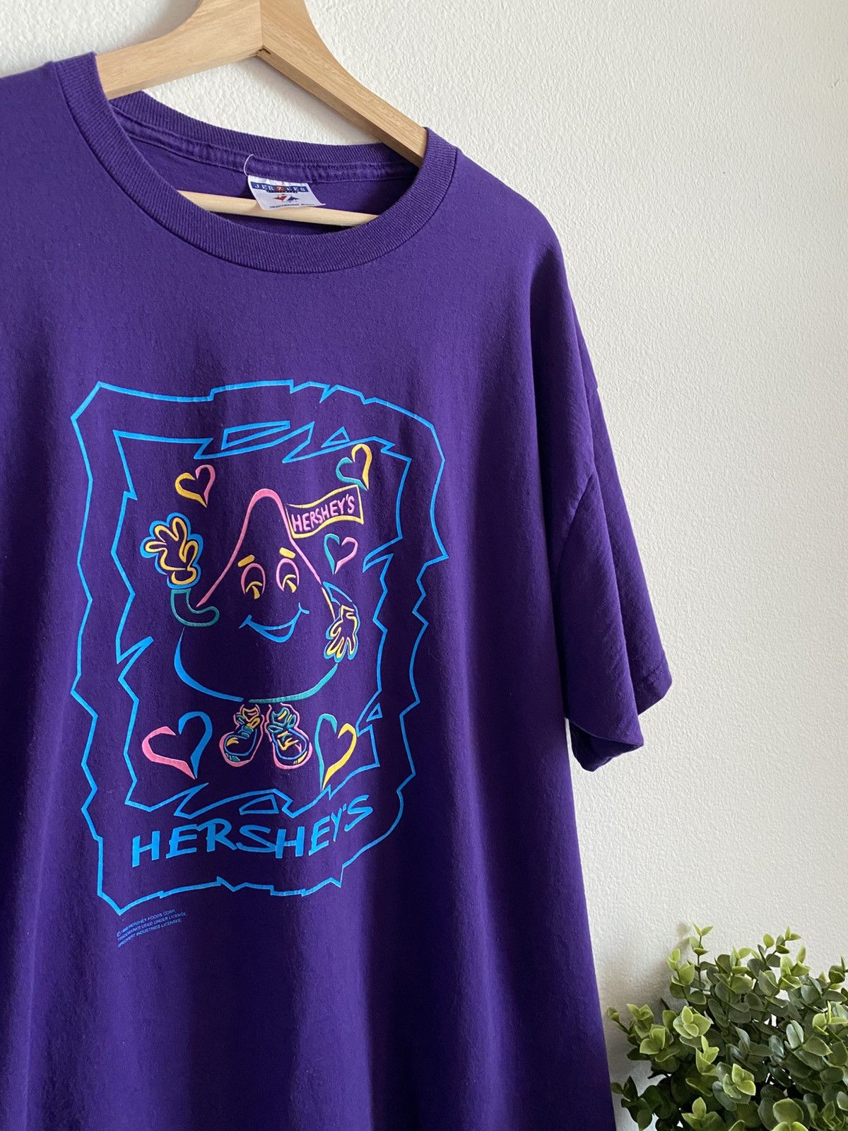 Vintage Vintage 90s Hershey Kiss Promo Tee Size US XL / EU 56 / 4 - 3 Thumbnail