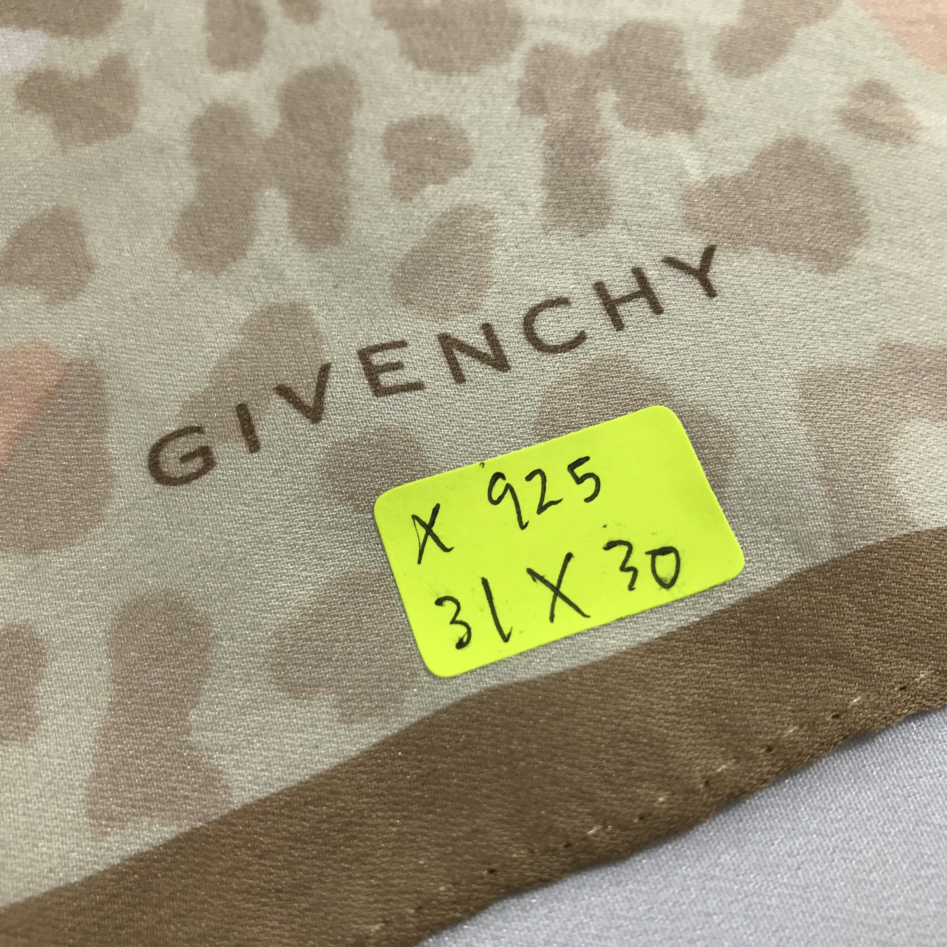 Vintage Vintage Givenchy Silk Scarf Size ONE SIZE - 6 Thumbnail
